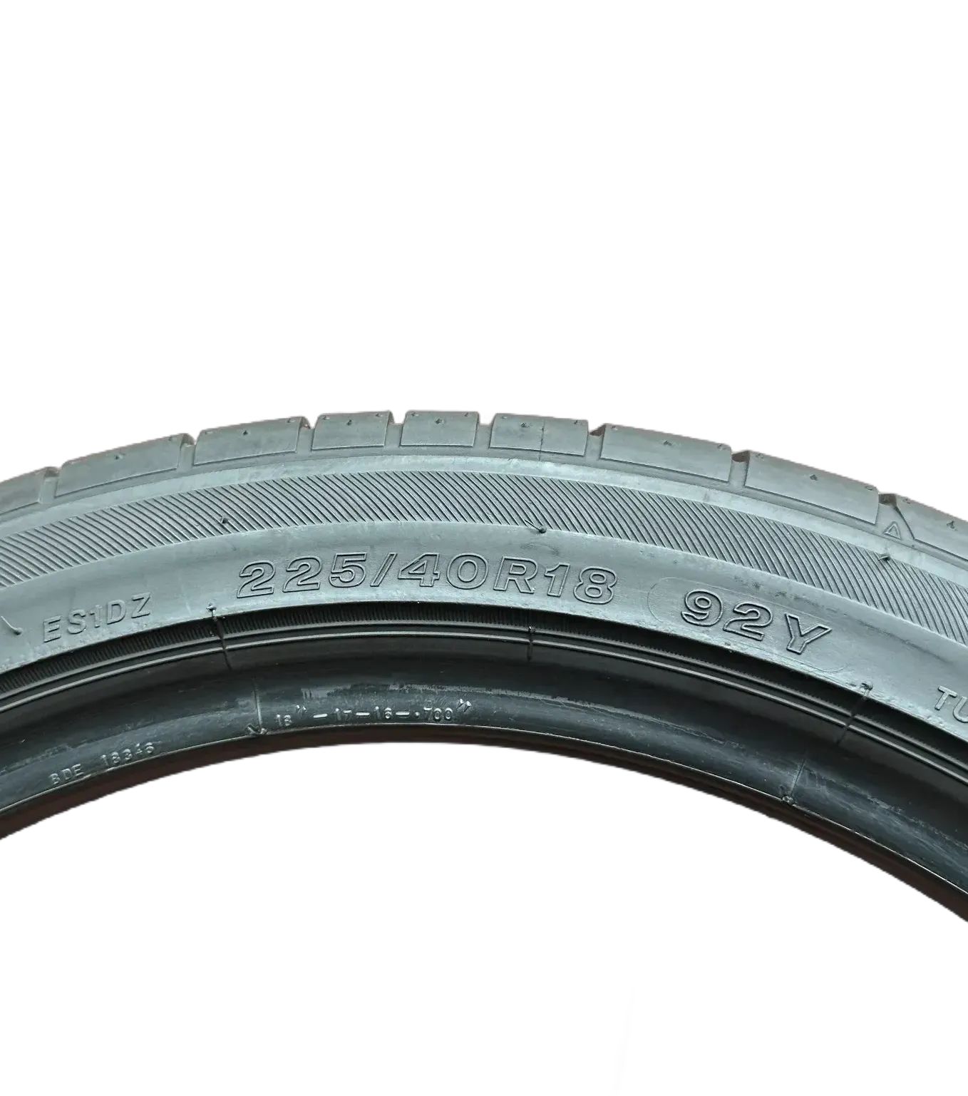 2x Sommerreifen 225/40 R18 92Y Bridgestone POTENZA S001 2015 6,6mm