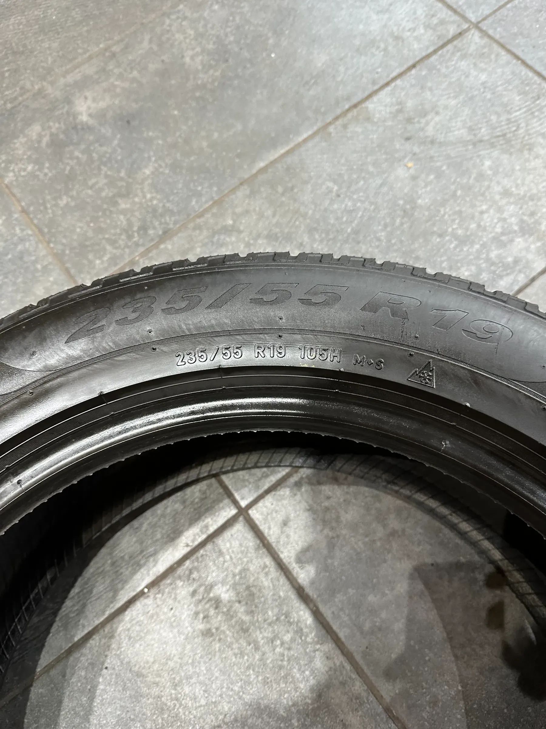 2x Winterreifen 235/55 R19 105H Pirelli 2019 5mm