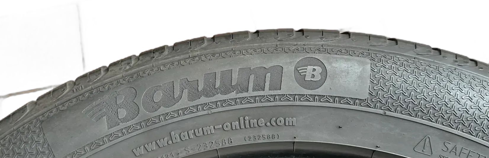 Barum Sommerreifen 2x 235/50 R18 97V 2017 6 mm