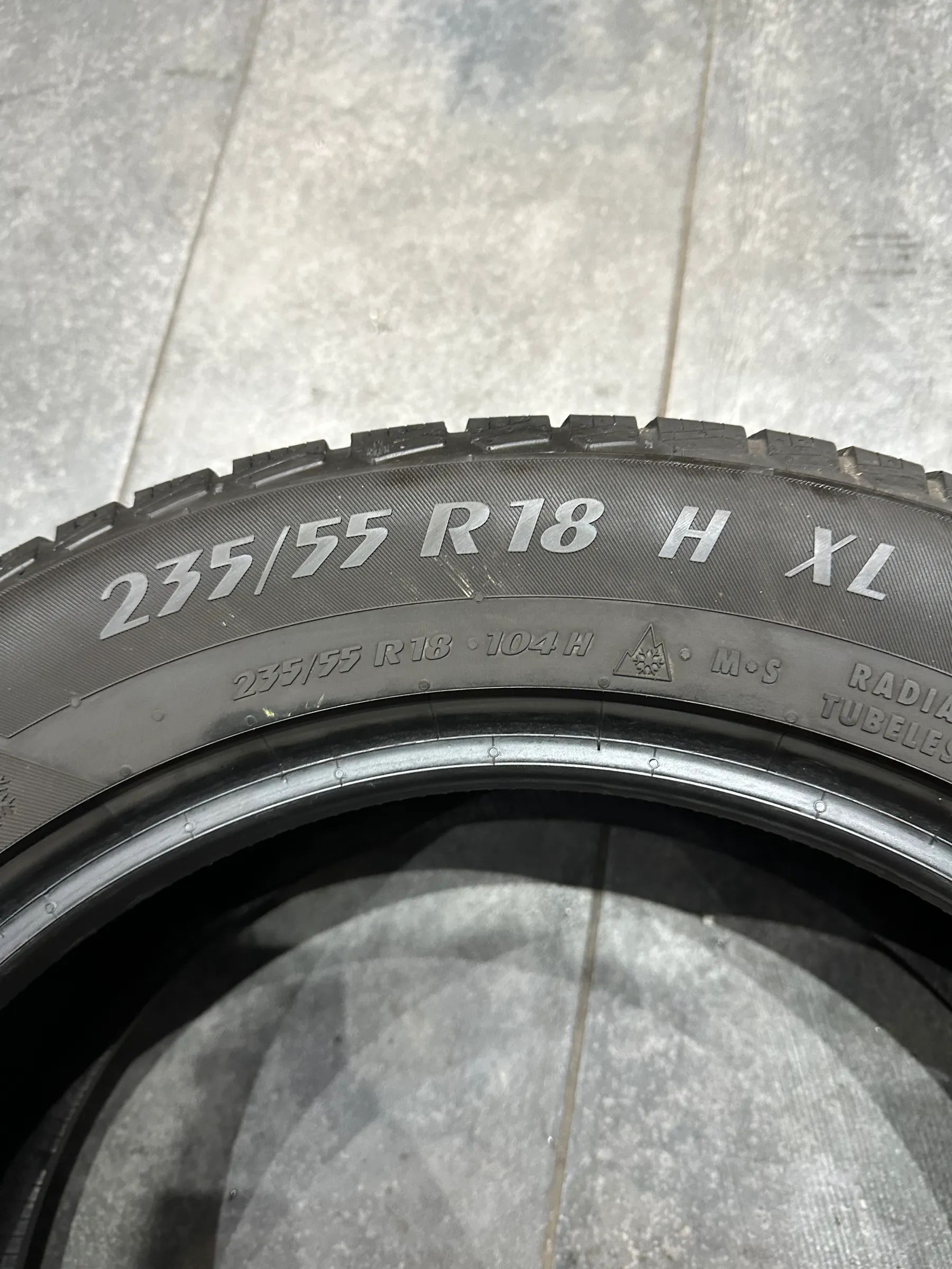 2x Winterreifen 235/55 R18 104H Matador 2021 5,2mm