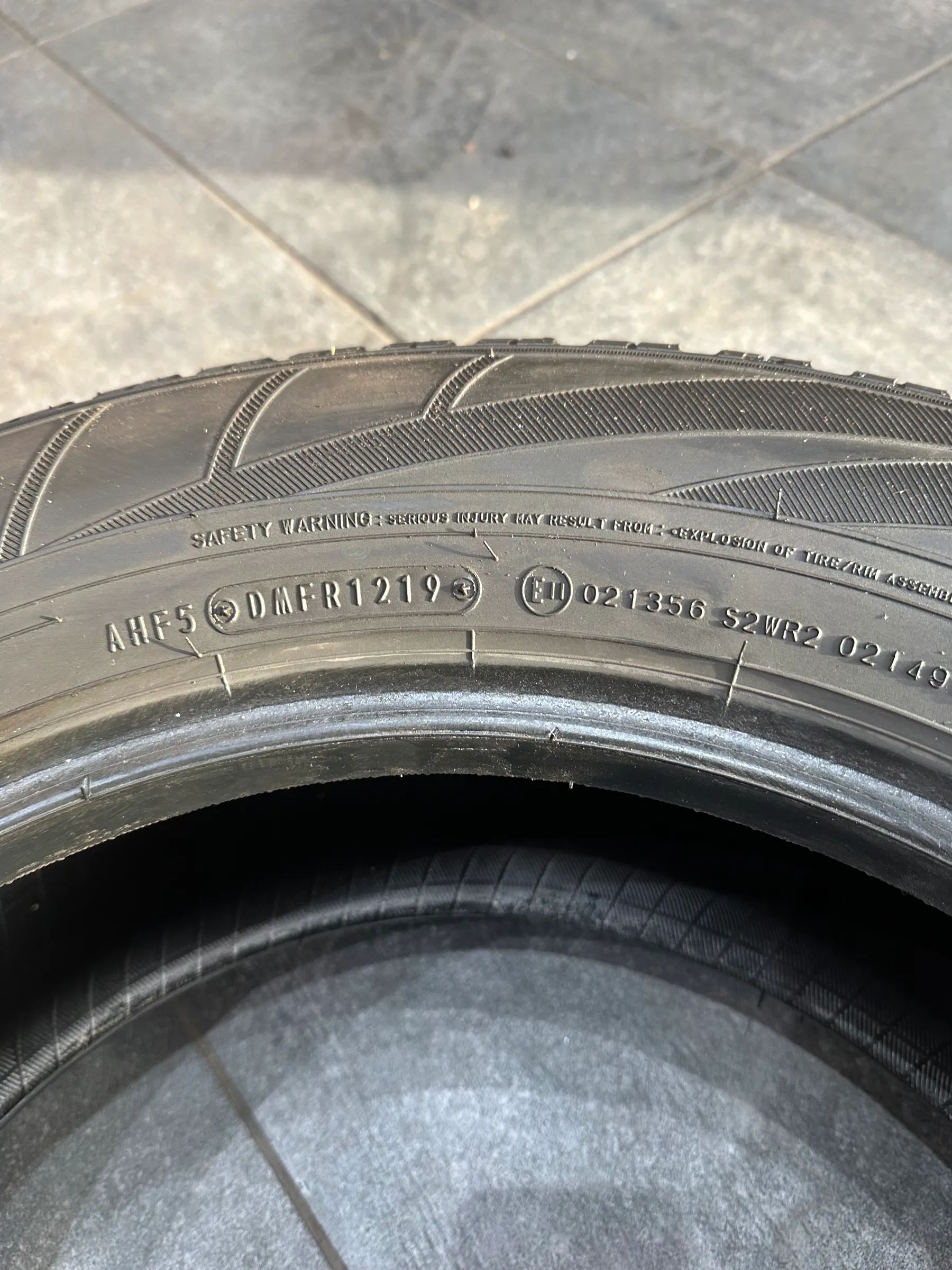 2x Winterreifen 225/65 R17 106H Falken 2019 6mm