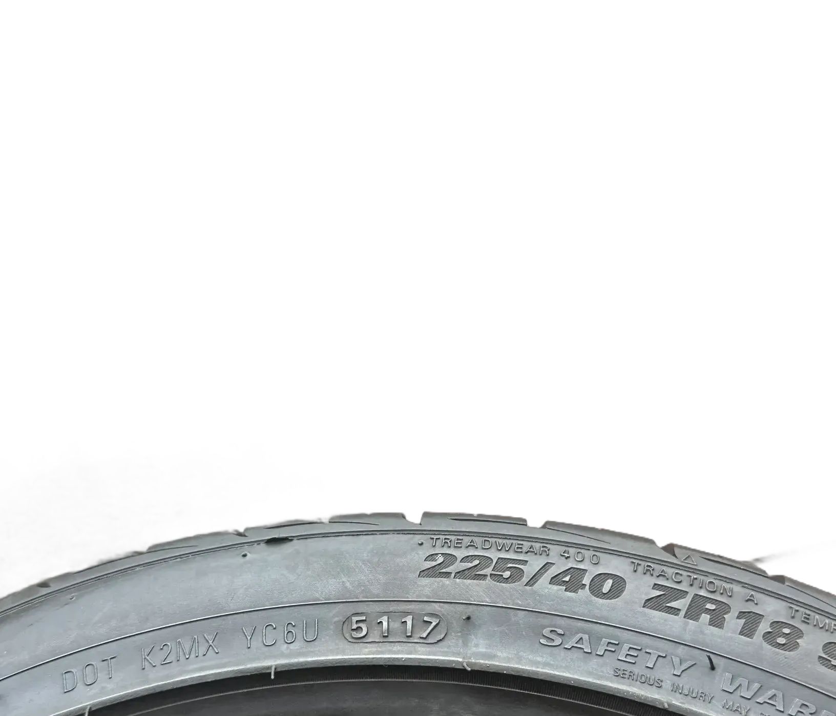 2x Sommerreifen 225/40 R18 92W Kumho 2017 5,2mm