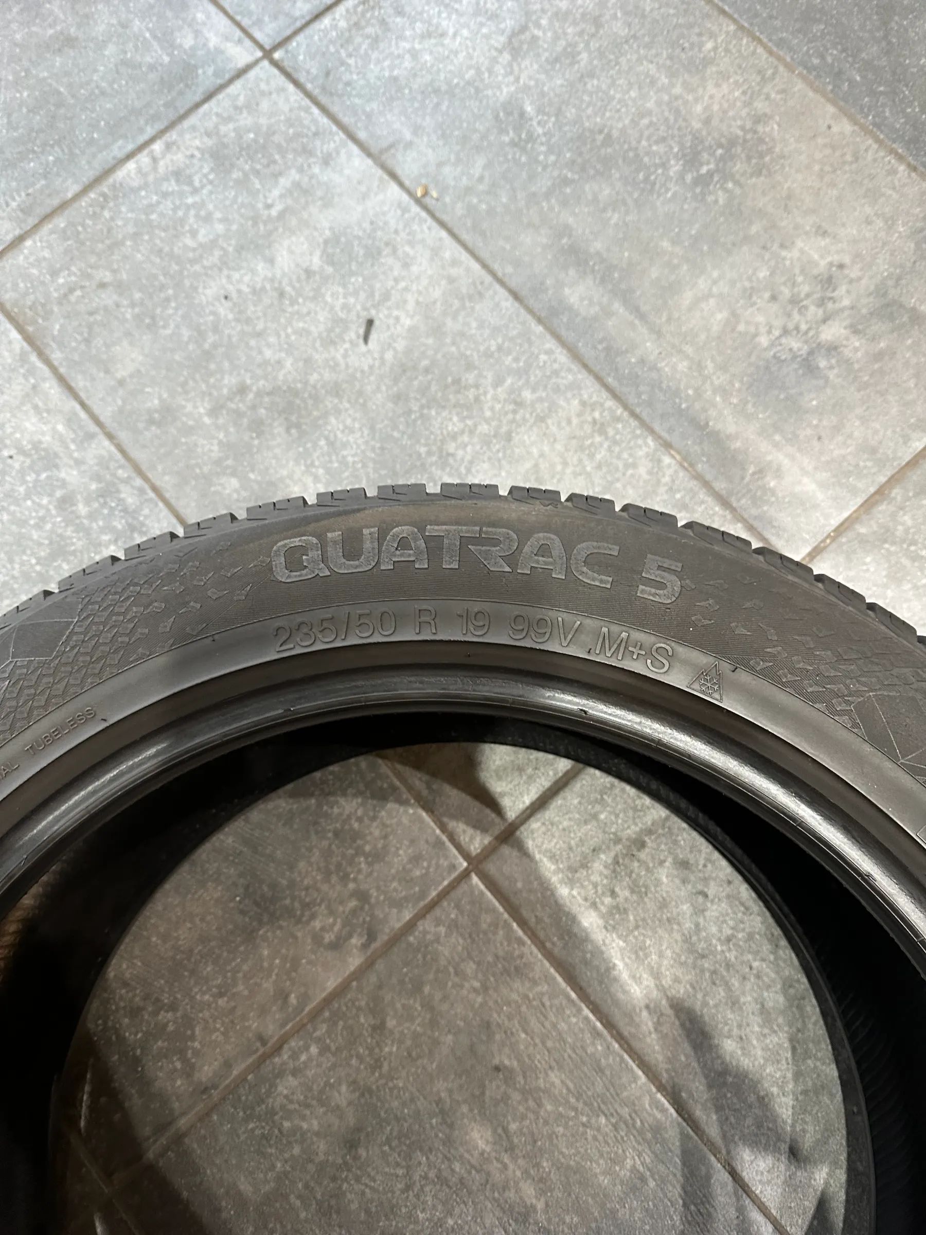 2x Allwetterreifen 235/50 R19 98V Vredestein 2018 6mm