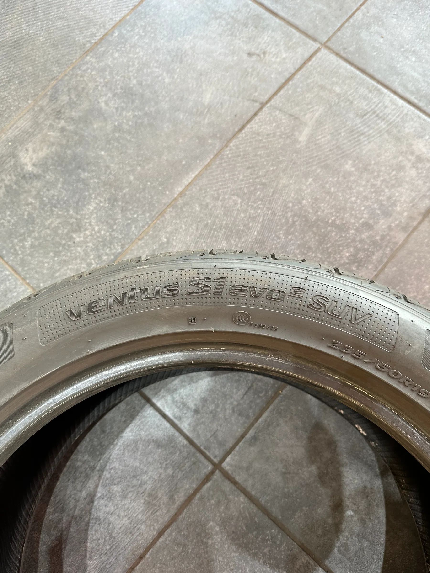 4x Sommerreifen 235/50 R19 99V Hankook 2022 7,2mm