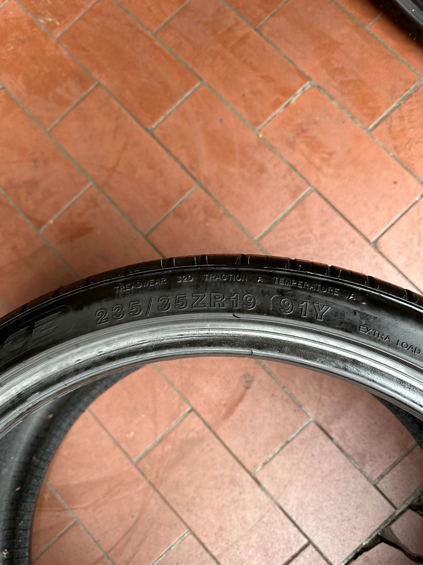 4x Sommerreifen 235/35 R19 91Y Tomason 2020 5mm