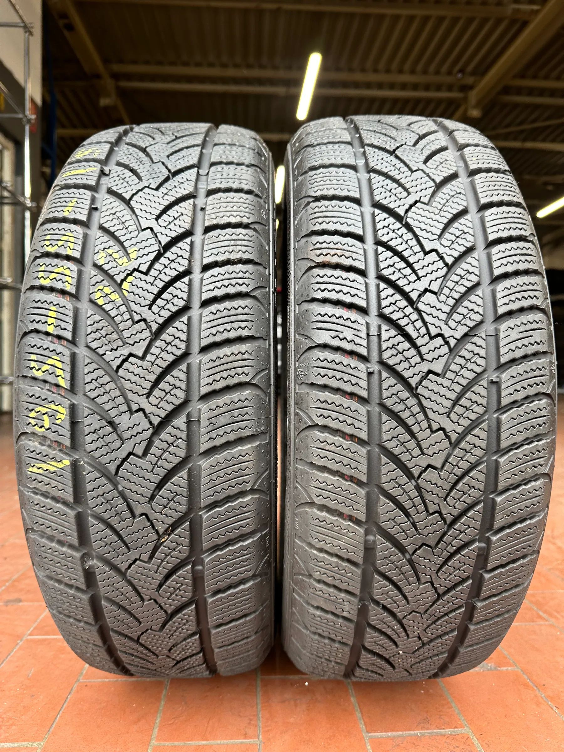 2x Winterreifen 195/55 R16 87H Platin 2022 7,7mm