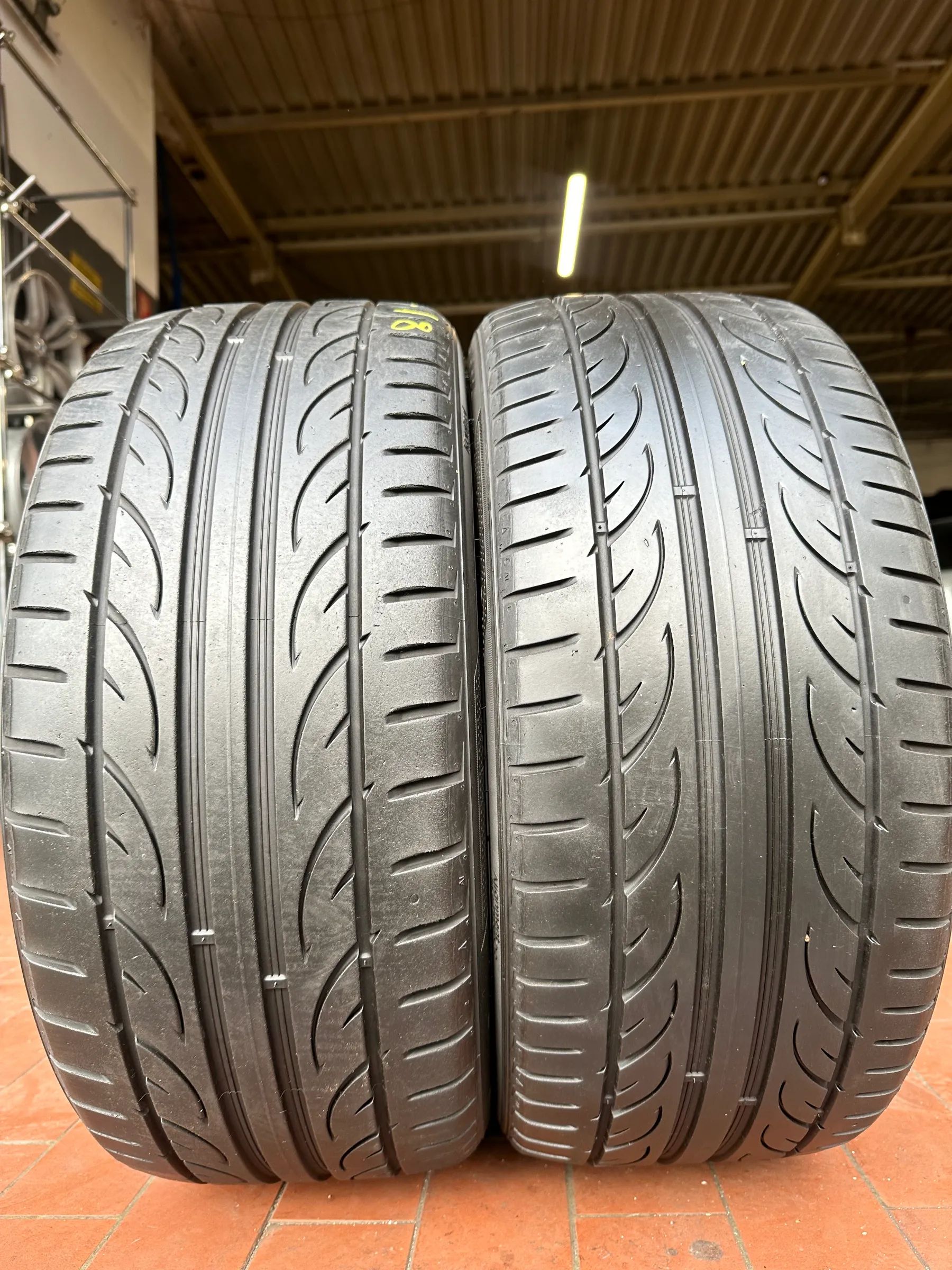 2x Sommerreifen 225/40 R18 92Y Hankook Ventus V12 evo2 2017 5,4mm