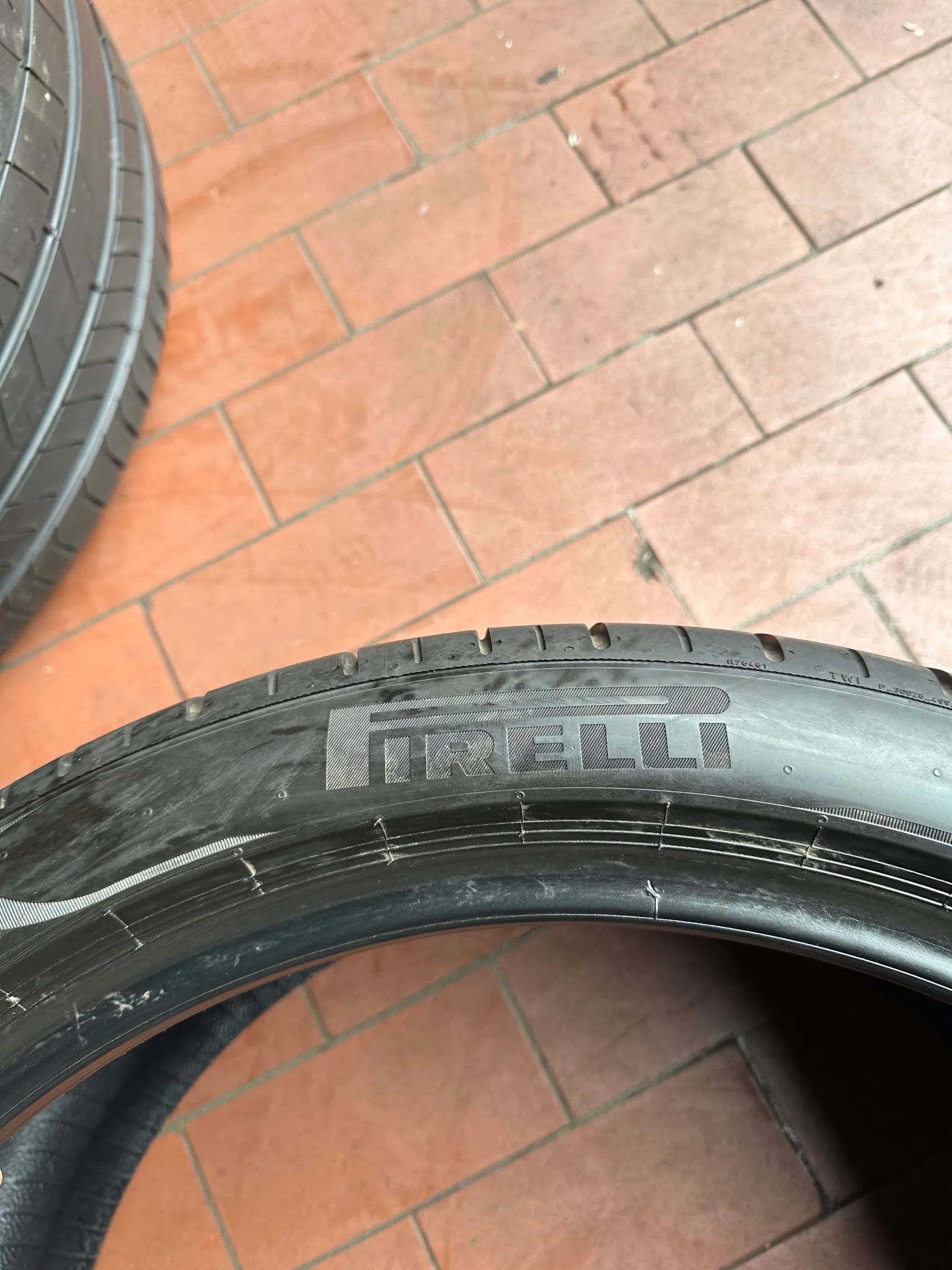 2x Sommerreifen 285/35 R21 105Y Pirelli P ZERO 2023 5mm