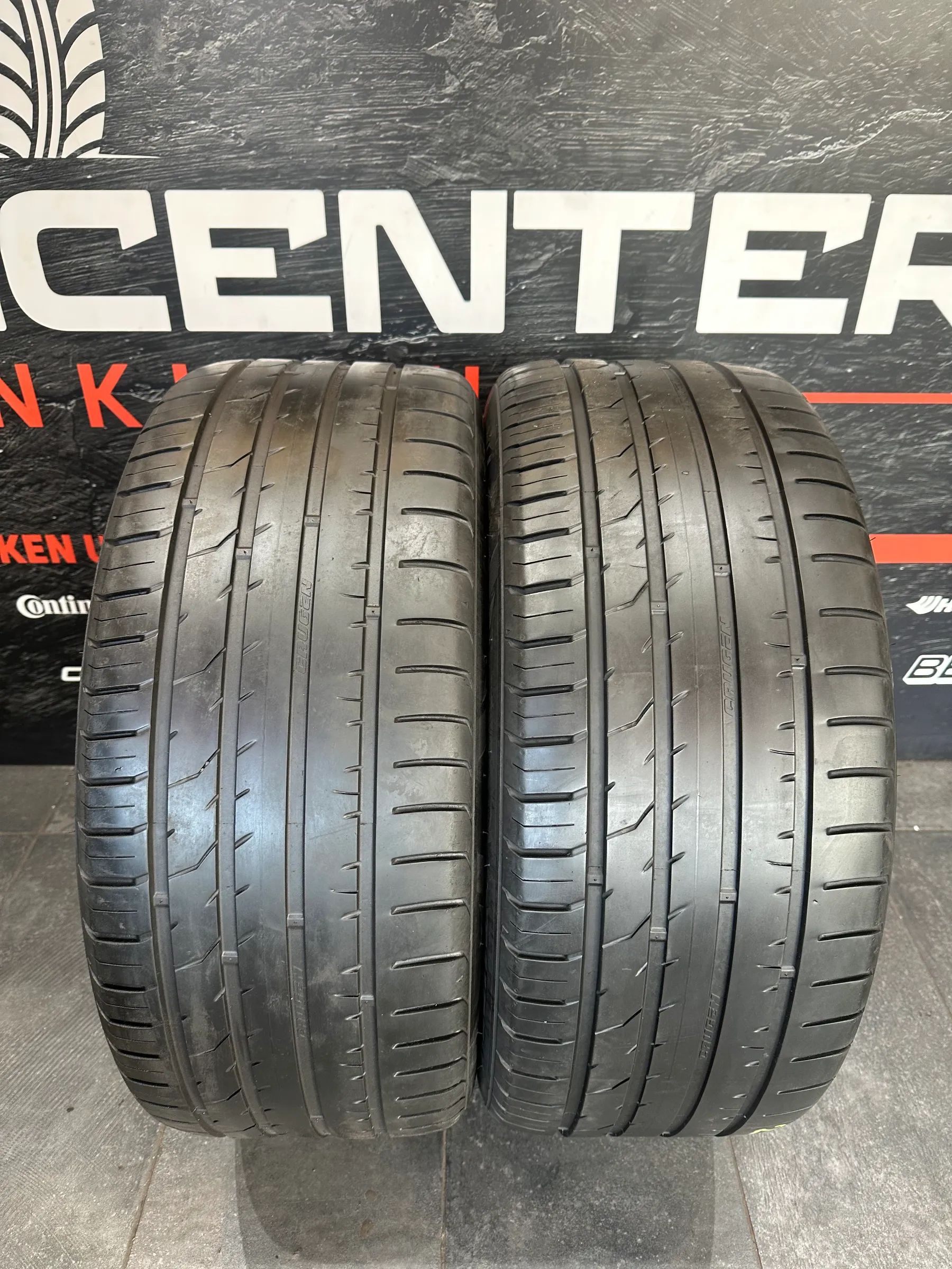2x Sommerreifen 275/45 R20 110Y Kumho 2020 4,5mm