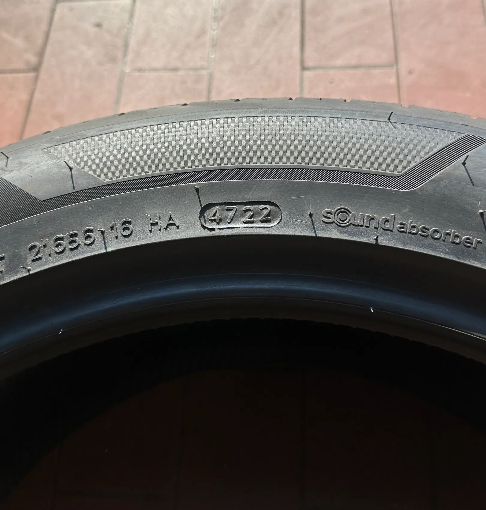 2x Sommerreifen 255/45 R19 104W Hankook VENTUS S1evo 3 EV 2022 6,5mm