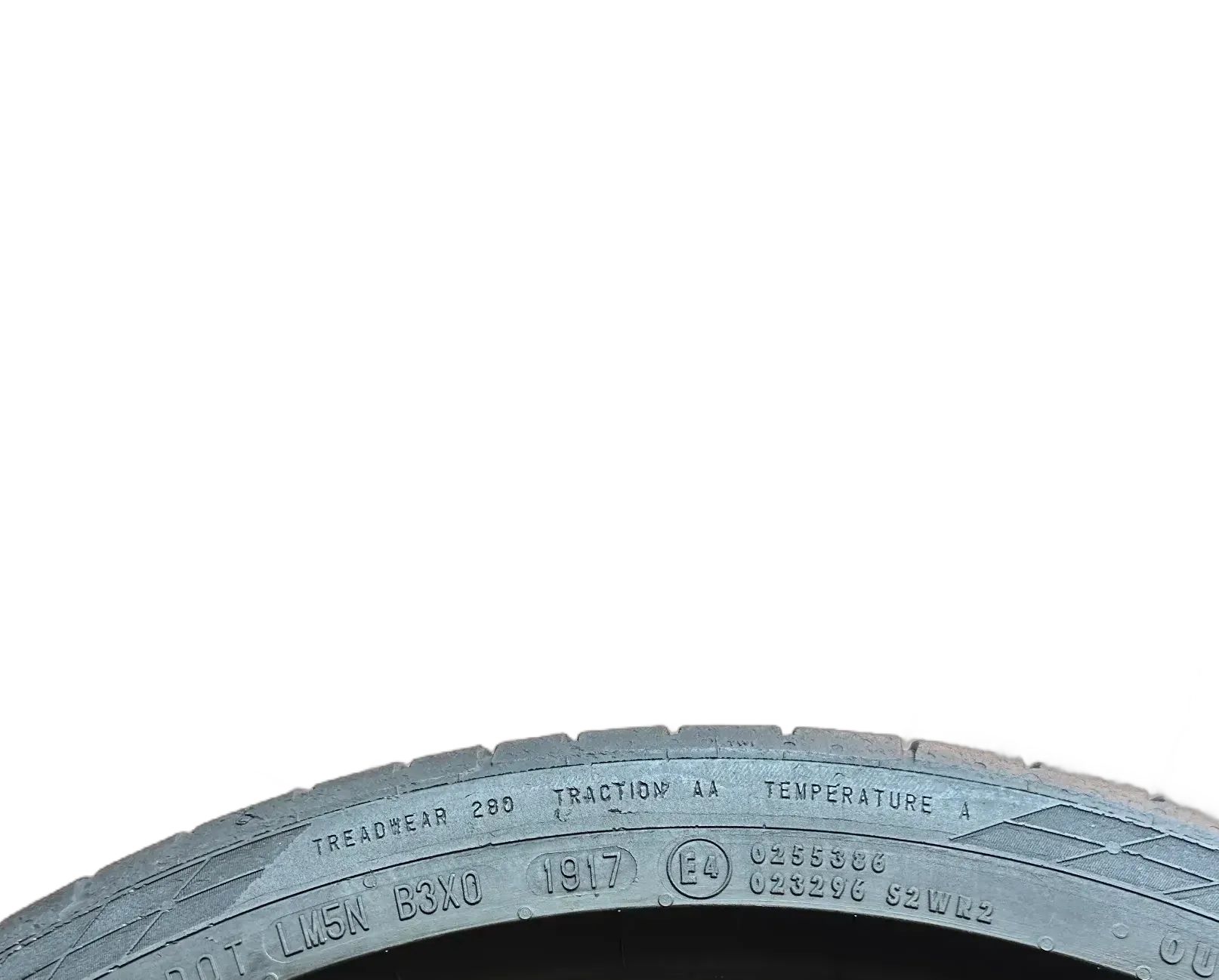 2x Sommerreifen 225/40 R18 88Y Continental 2017 6mm