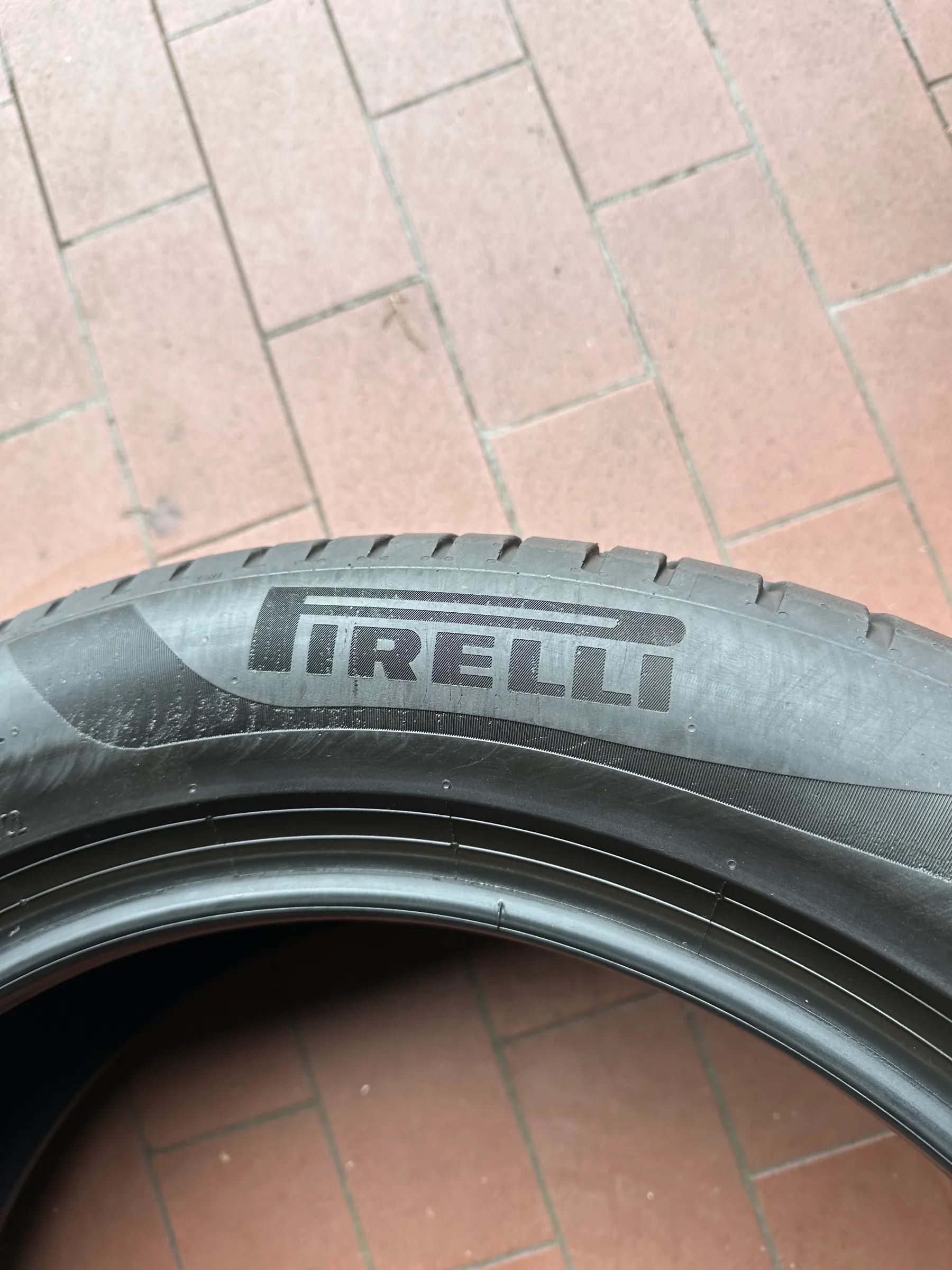 2x Sommerreifen 245/50 R19 105W Pirelli Cinturato P7 2018 6mm