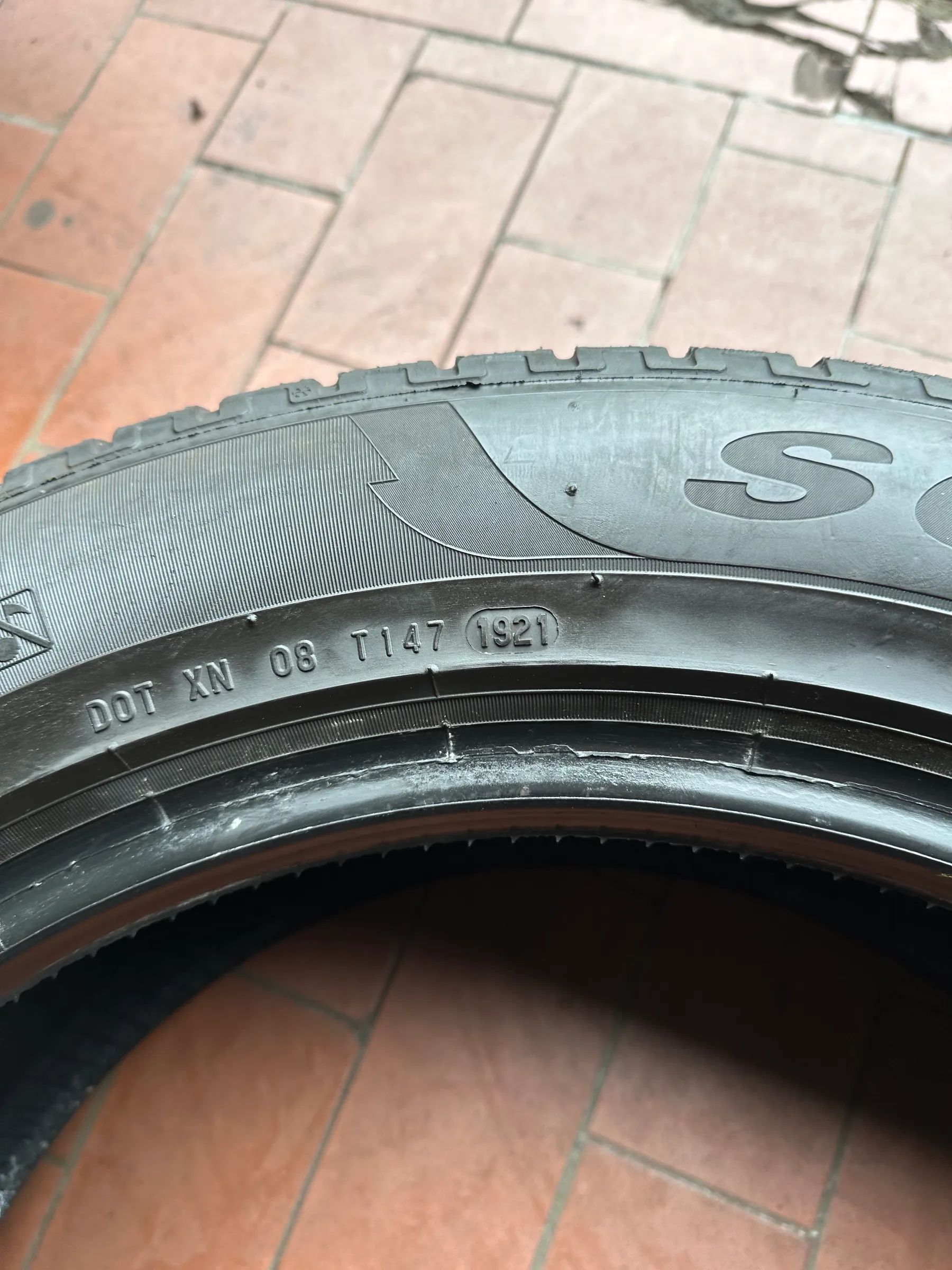 4x Winterreifen 235/55 R19 105H Pirelli Scorpion 2021 5mm