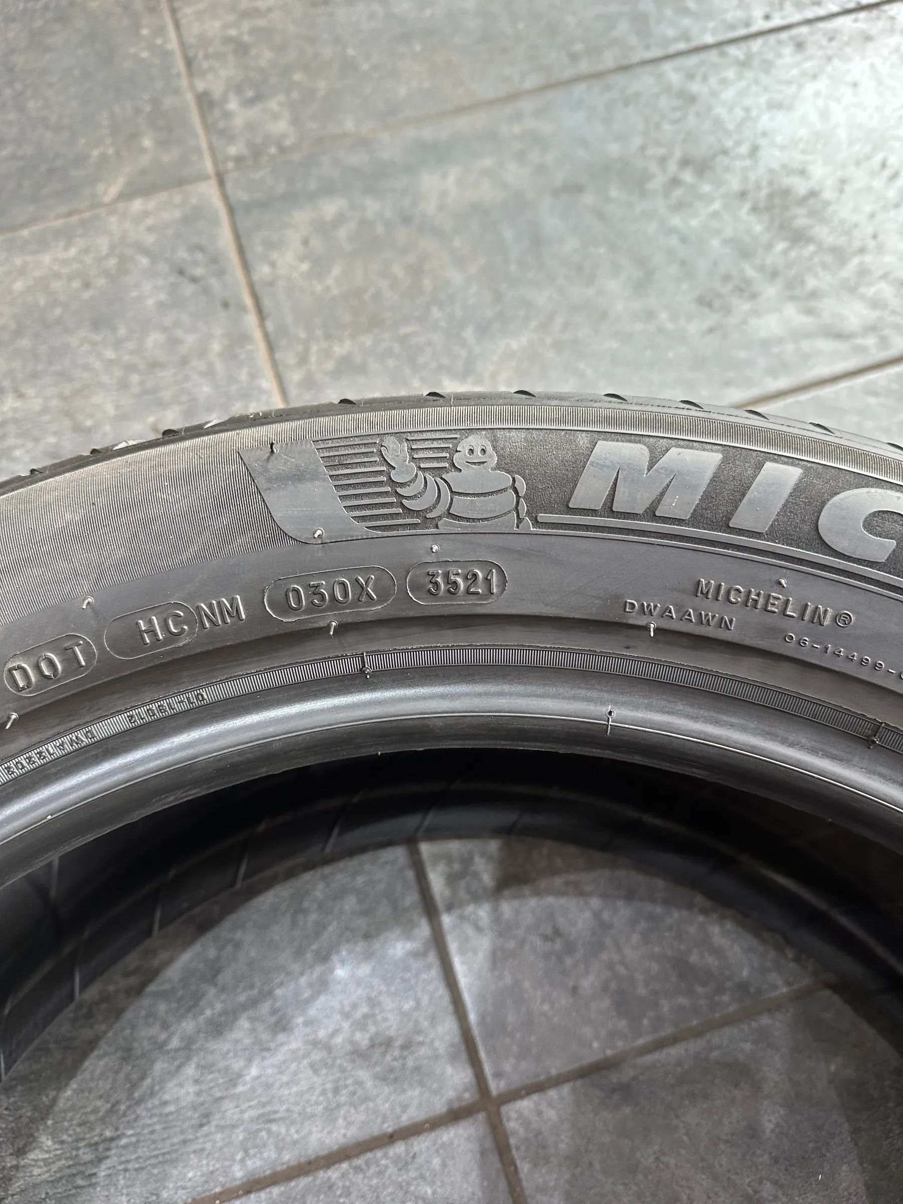 4x Sommerreifen 235/50 R19 103V Michelin 2021 6mm