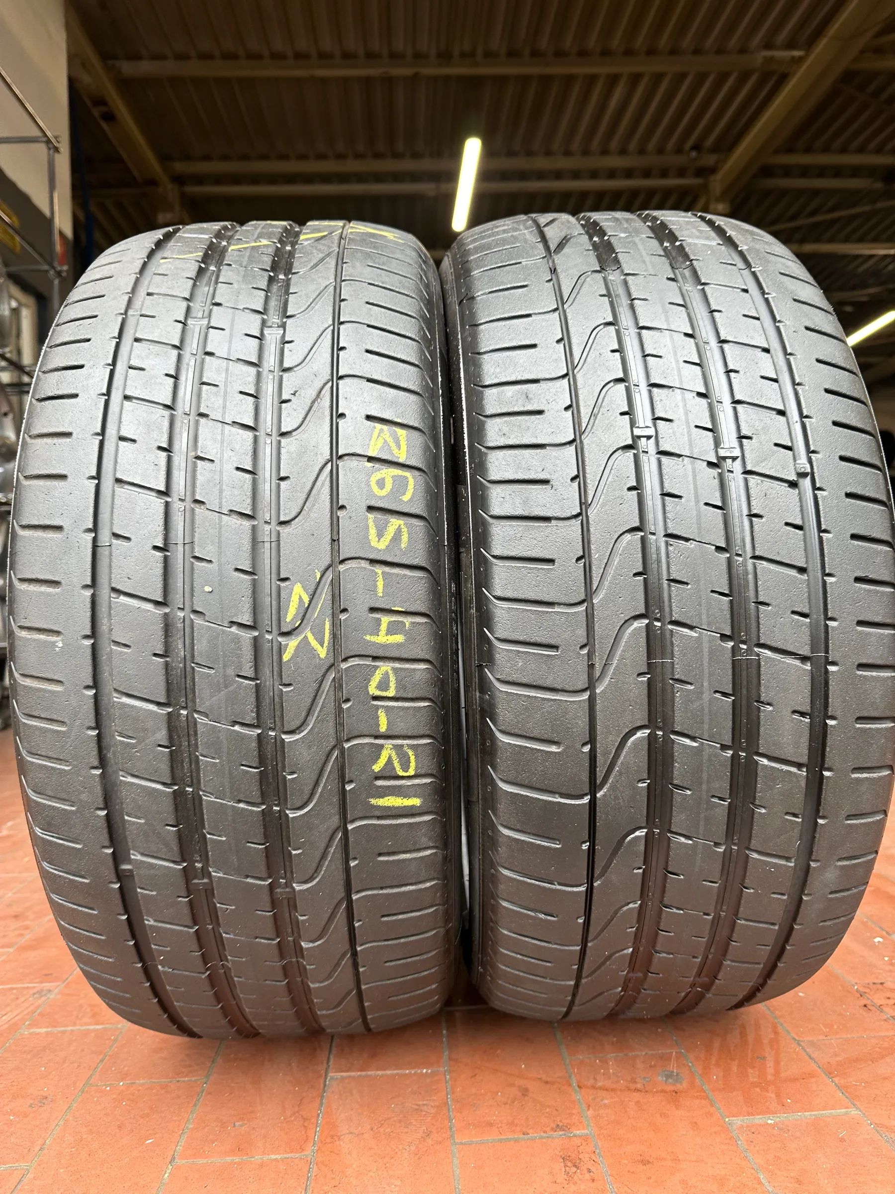 2x Sommerreifen 265/40 R21 101Y Pirelli P ZERO 2022 5mm