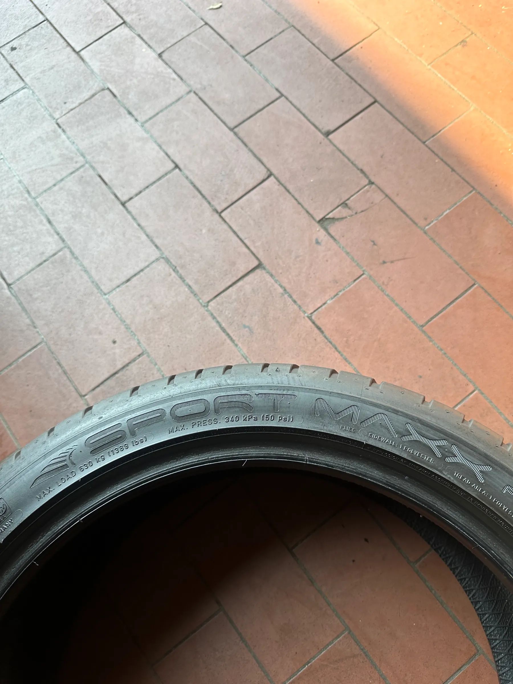 2x Sommerreifen 225/40 R18 92Y Dunlop Sport Maxx 2016 6mm