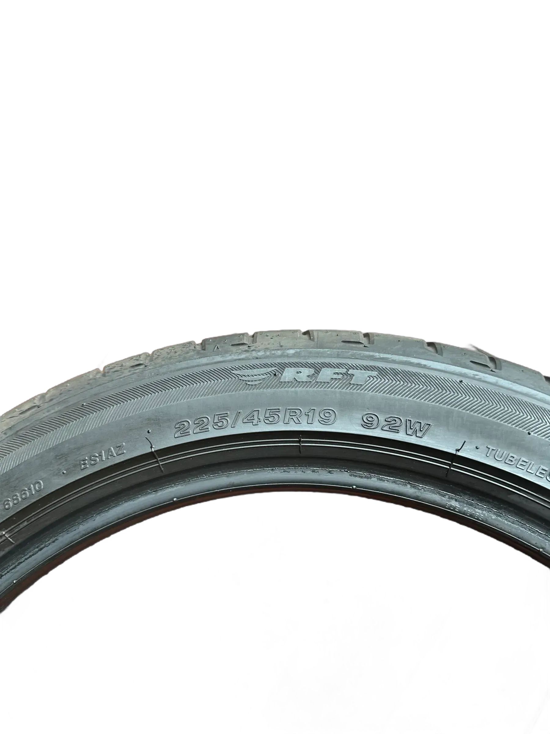 4x Sommerreifen 225/45 R19 92W Bridgestone 2017 6mm