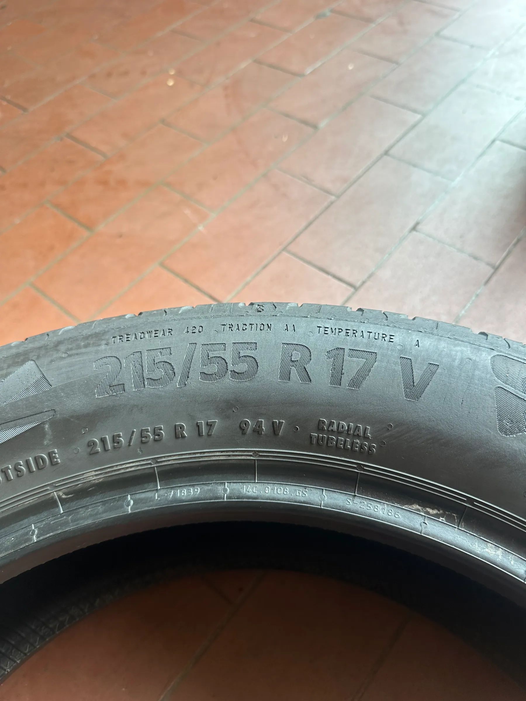 2x Sommerreifen 215/55 R17 94V Continental EcoContact 6 2022 5mm