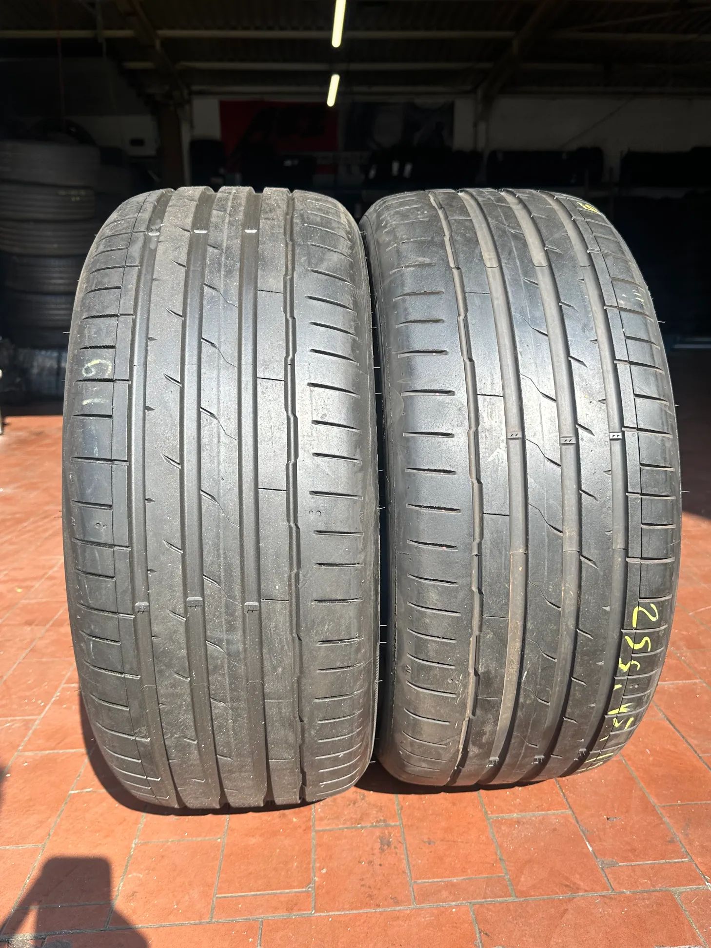 2x Sommerreifen 255/45 R19 104W Hankook VENTUS S1evo 3 EV 2022 6,5mm