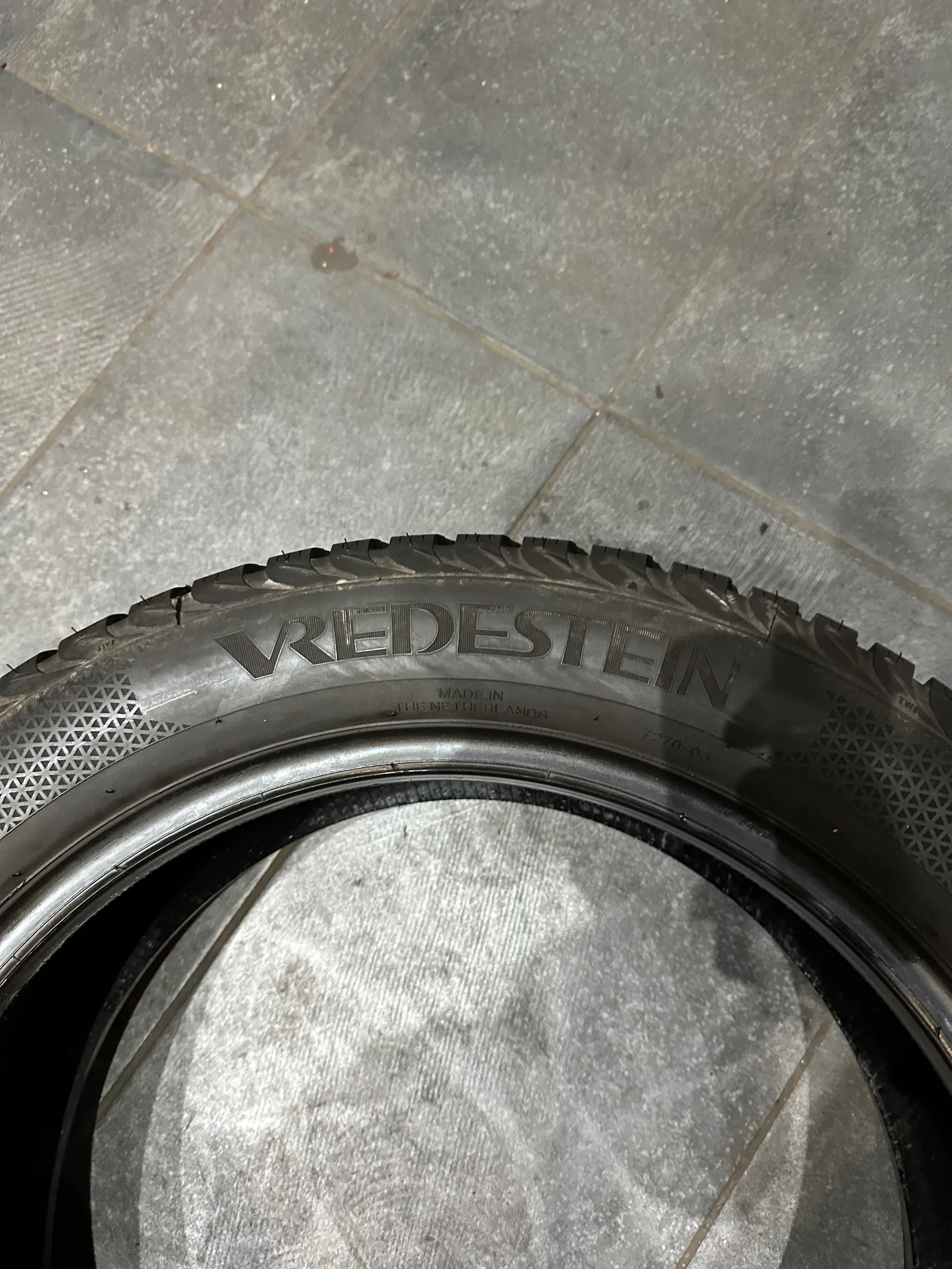 2x Winterreifen 205/55 R17 95H Vredestein 2018 7mm