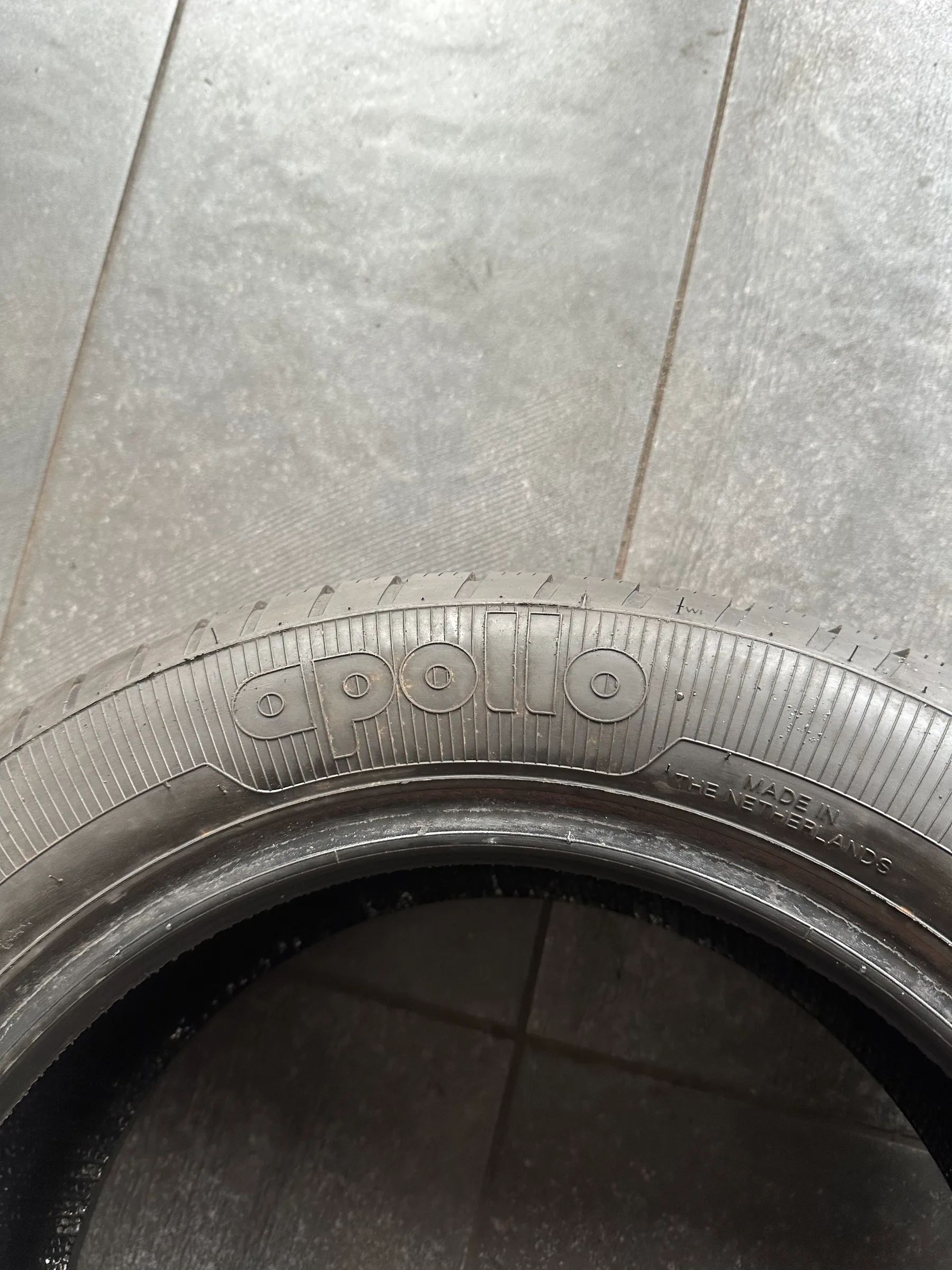 2x Allwetterreifen 165/65 R14 79T Apollo Alnac 4G 2018 7,8mm