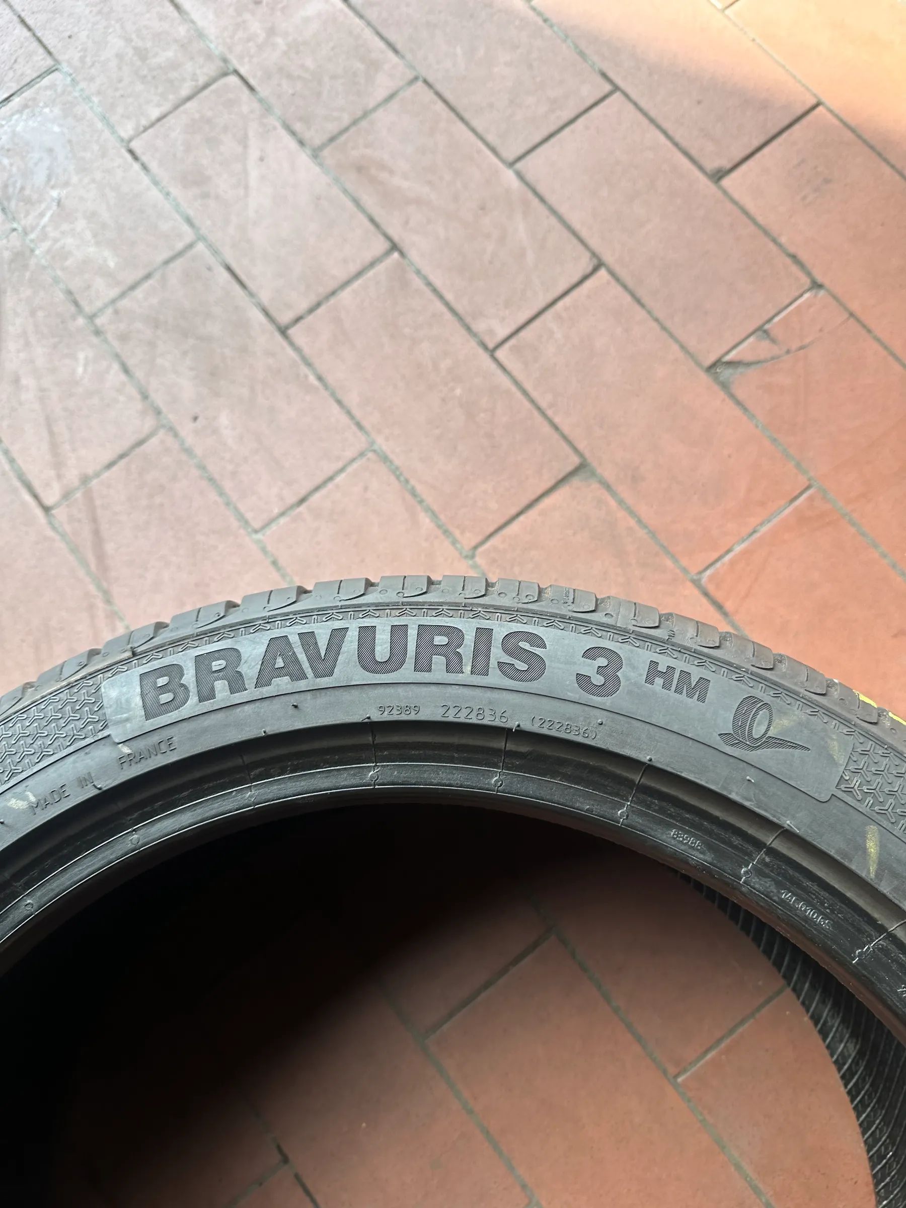 2x Sommerreifen 215/45 R17 91Y Barum Bravuris 3 2017 7mm
