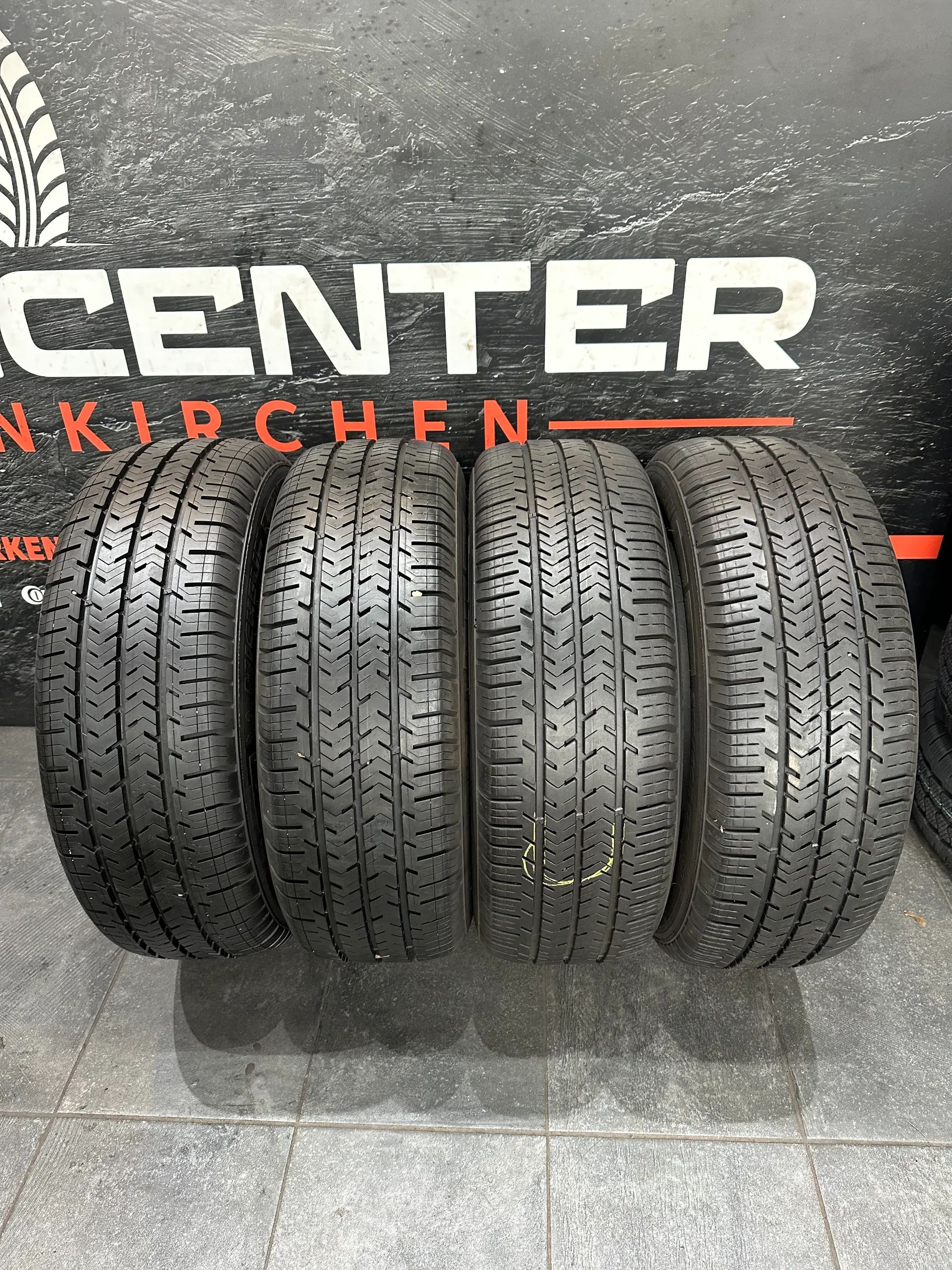 4x Sommerreifen 215/60 R17C 104/102H Michelin 2018 9mm