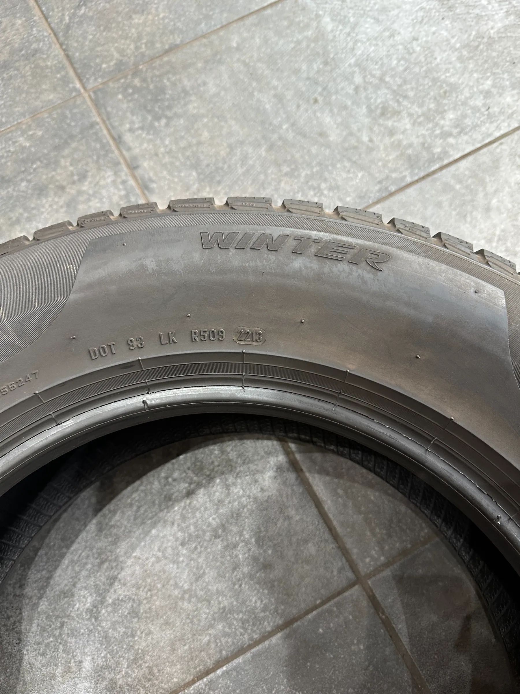 2x Winterreifen 215/65 R16 98H Pirelli 2013 5,5mm