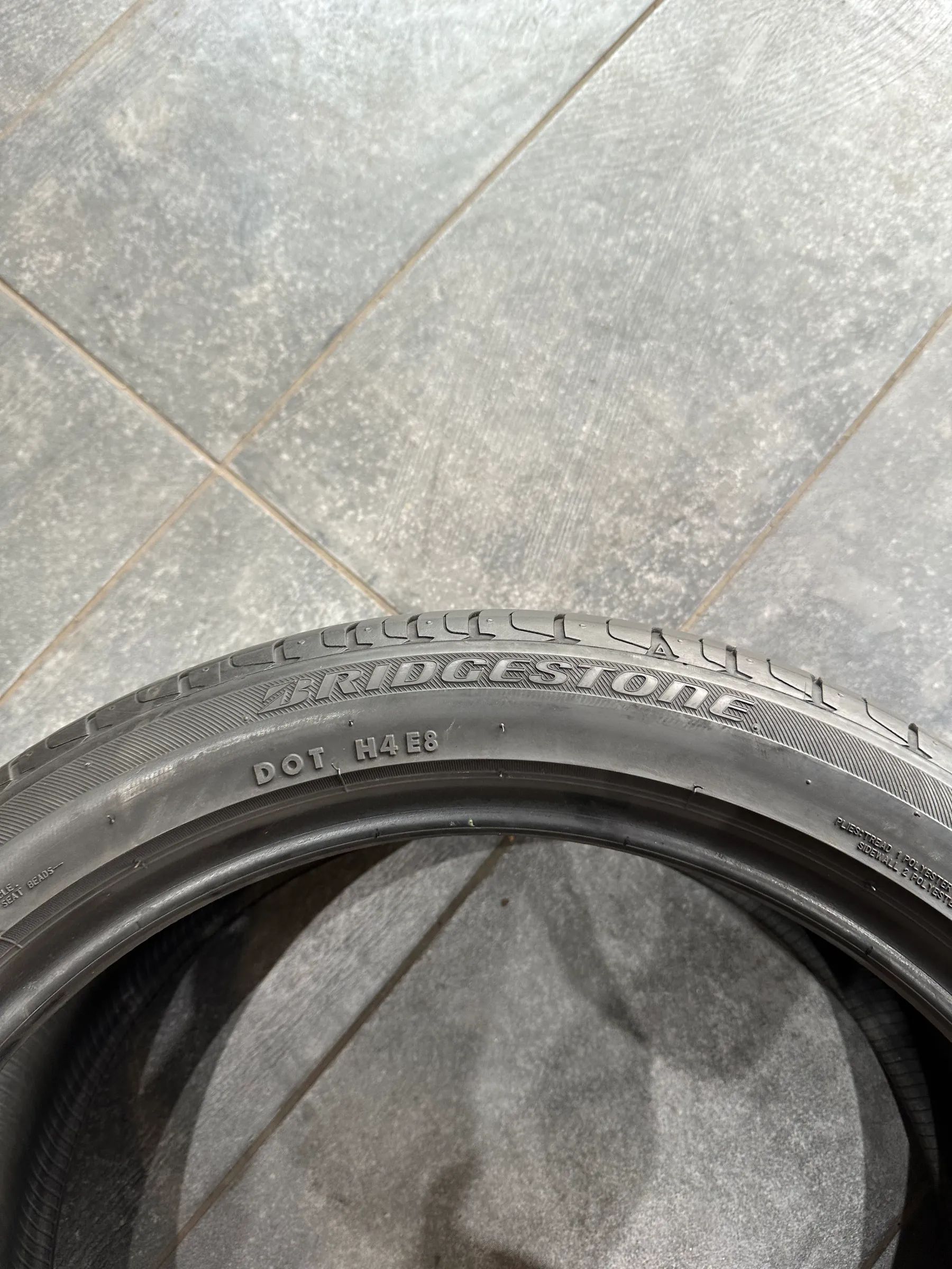 4x Sommerreifen 225/45 R19 92W Bridgestone 2017 7mm