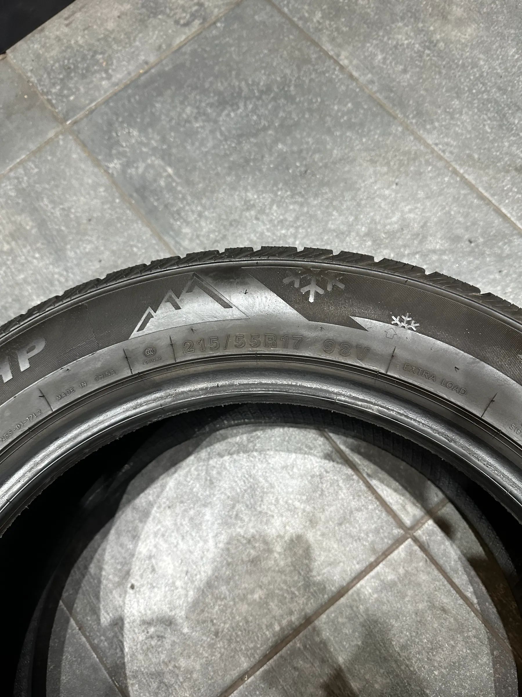 2x Winterreifen 215/55 R17 98V Tristar 2022 6,5mm