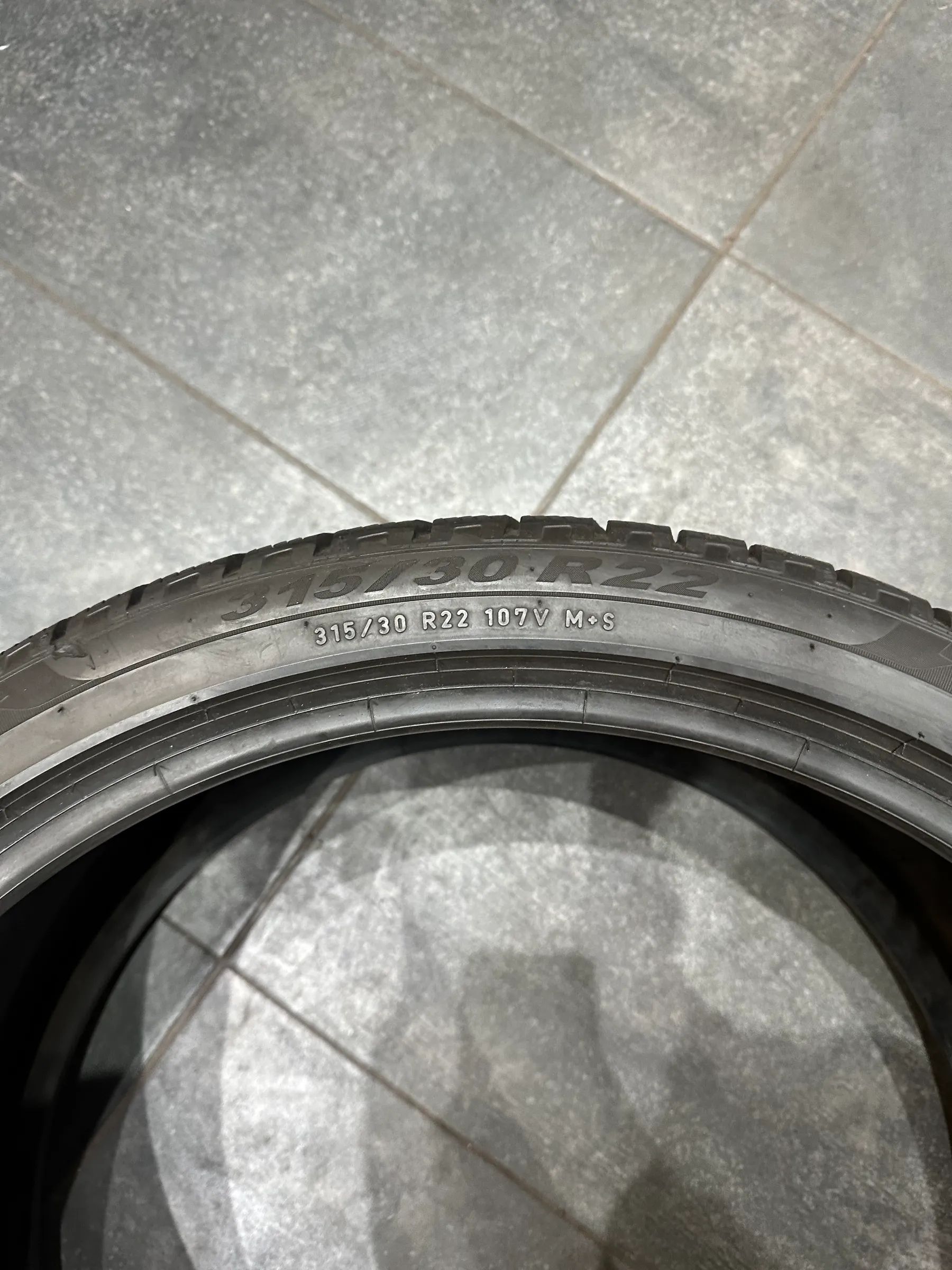 2x Winterreifen 315/30 R22 107Y Pirelli 2021 4,2mm