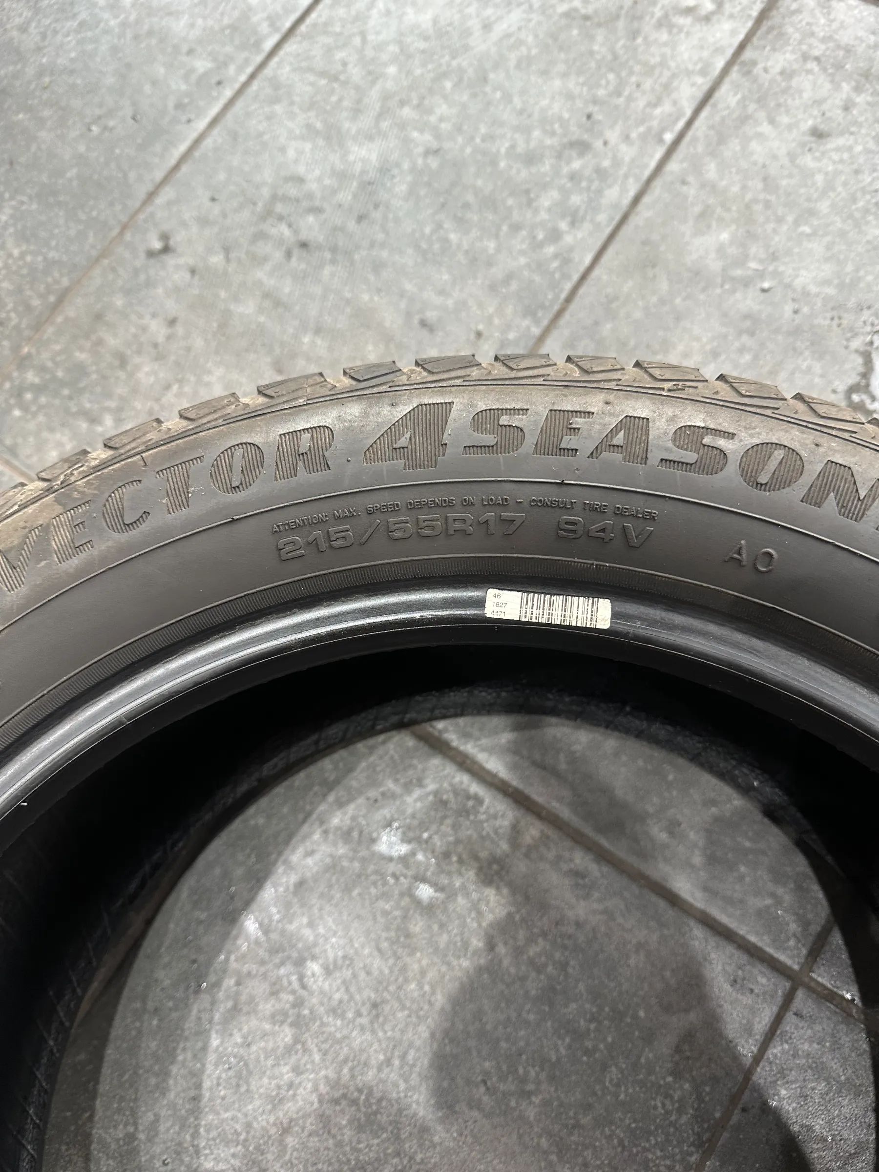 2x Allwetterreifen 215/55 R17 94V Goodyear 2016 7mm