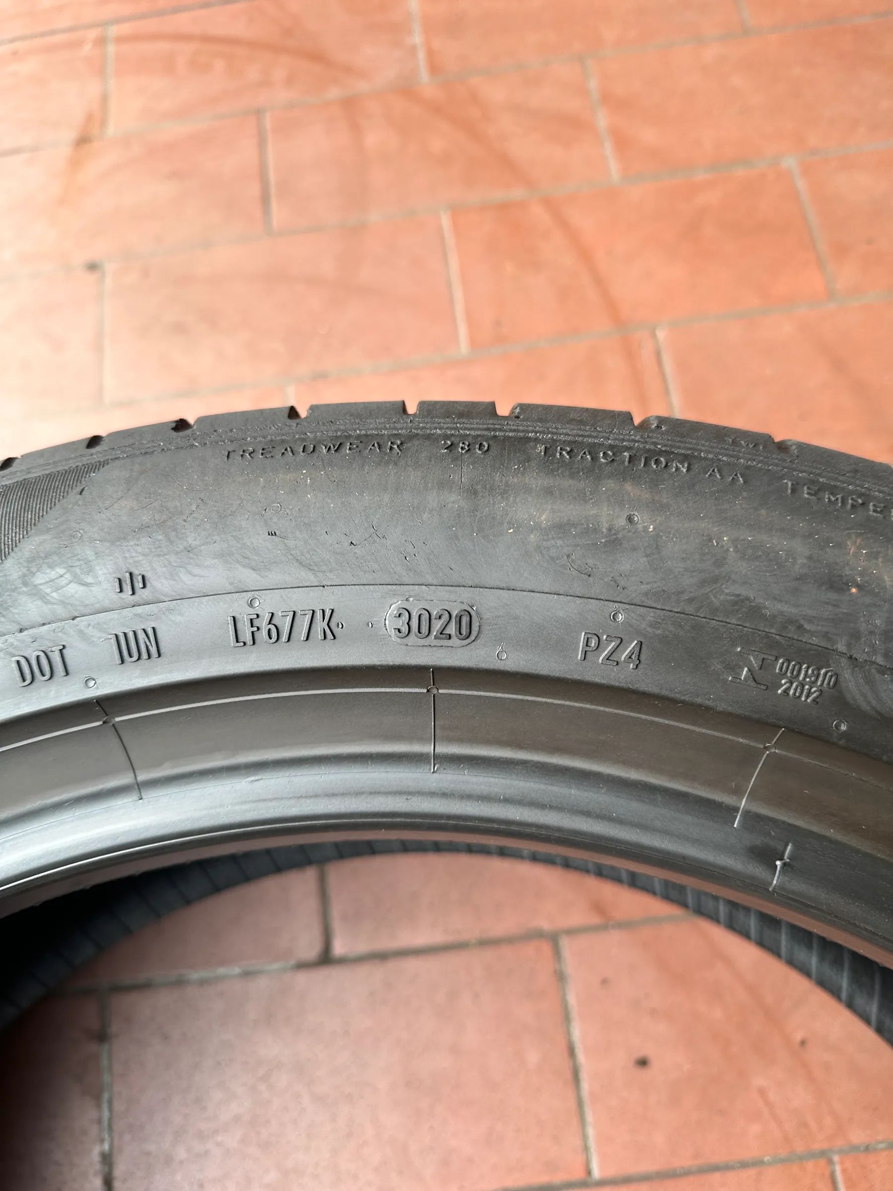 4x Sommerreifen 235/50 R19 99W Pirelli P Zero 2020 6,5mm