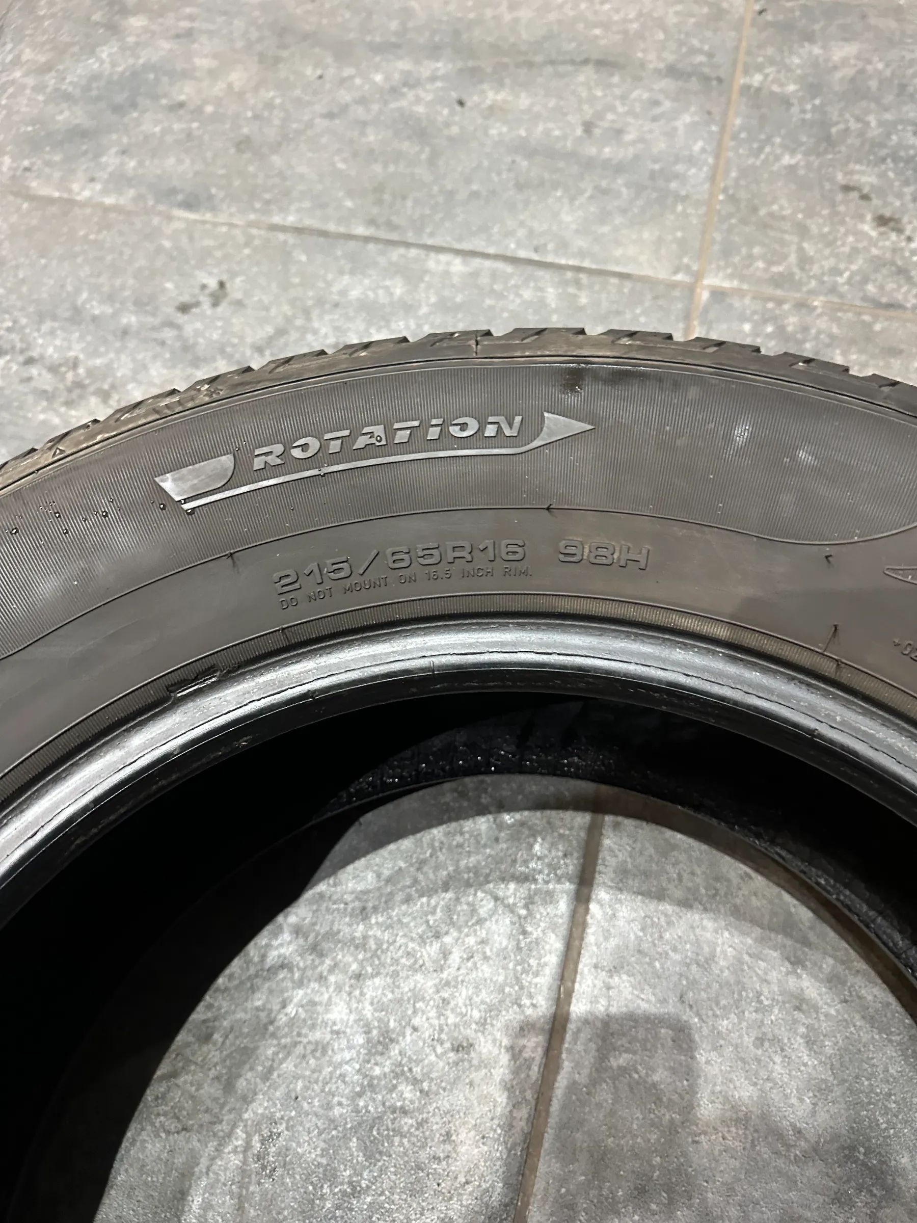 2x Winterreifen 215/65 R16 98H Fulda 2018 7,5mm