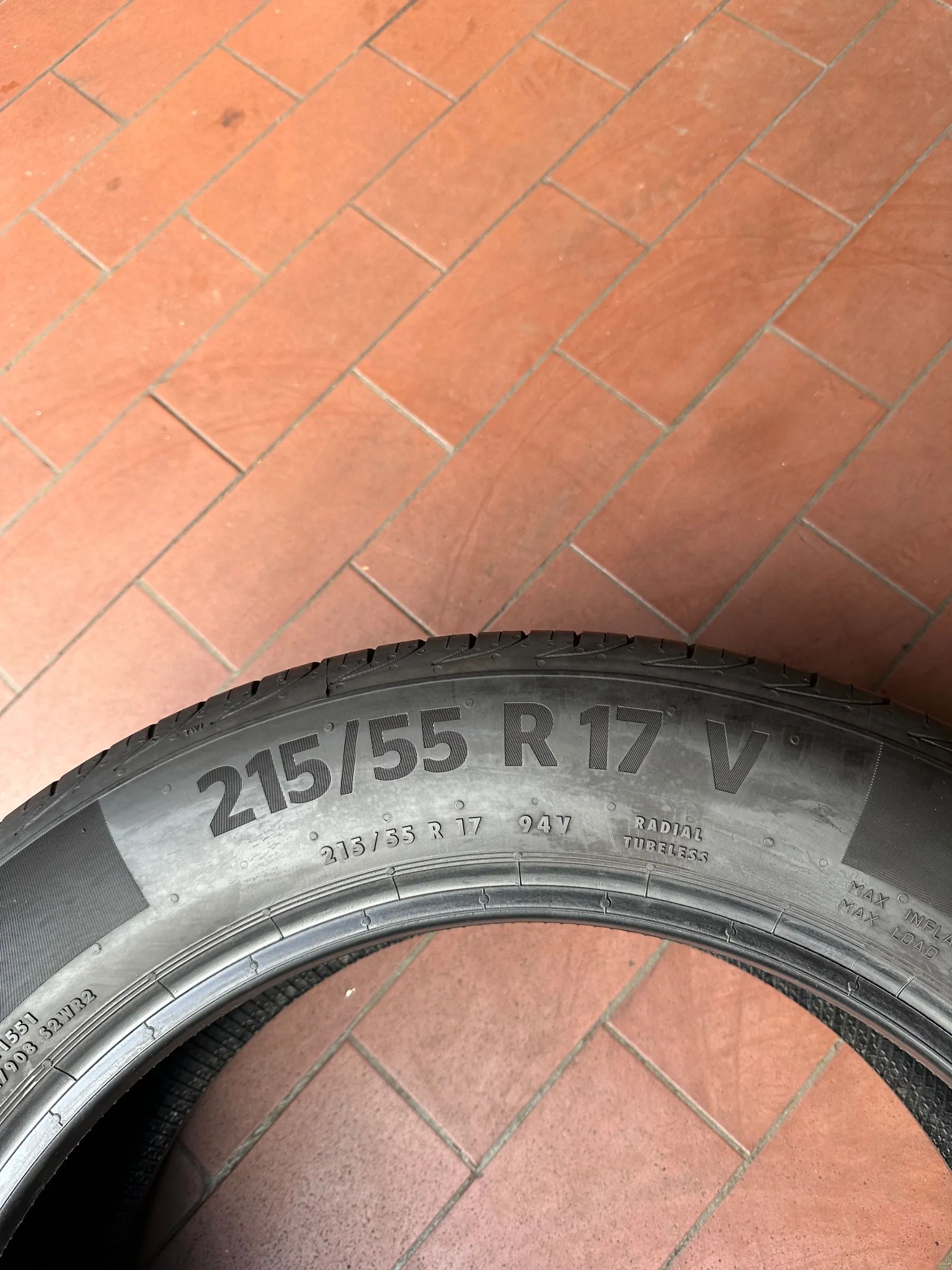 2x Sommerreifen 215/55 R17 94V Continental PremiumContact6 2020 6,5mm