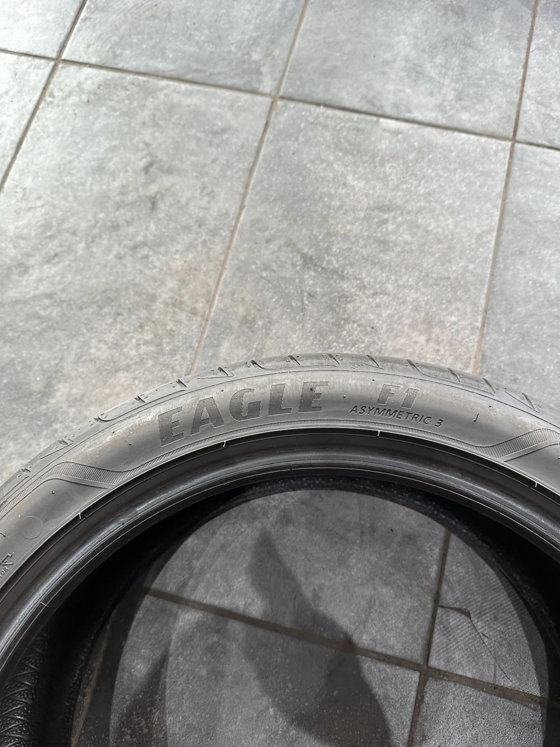 2x Sommerreifen 215/45 R18 89V Goodyear 2020 6,5mm