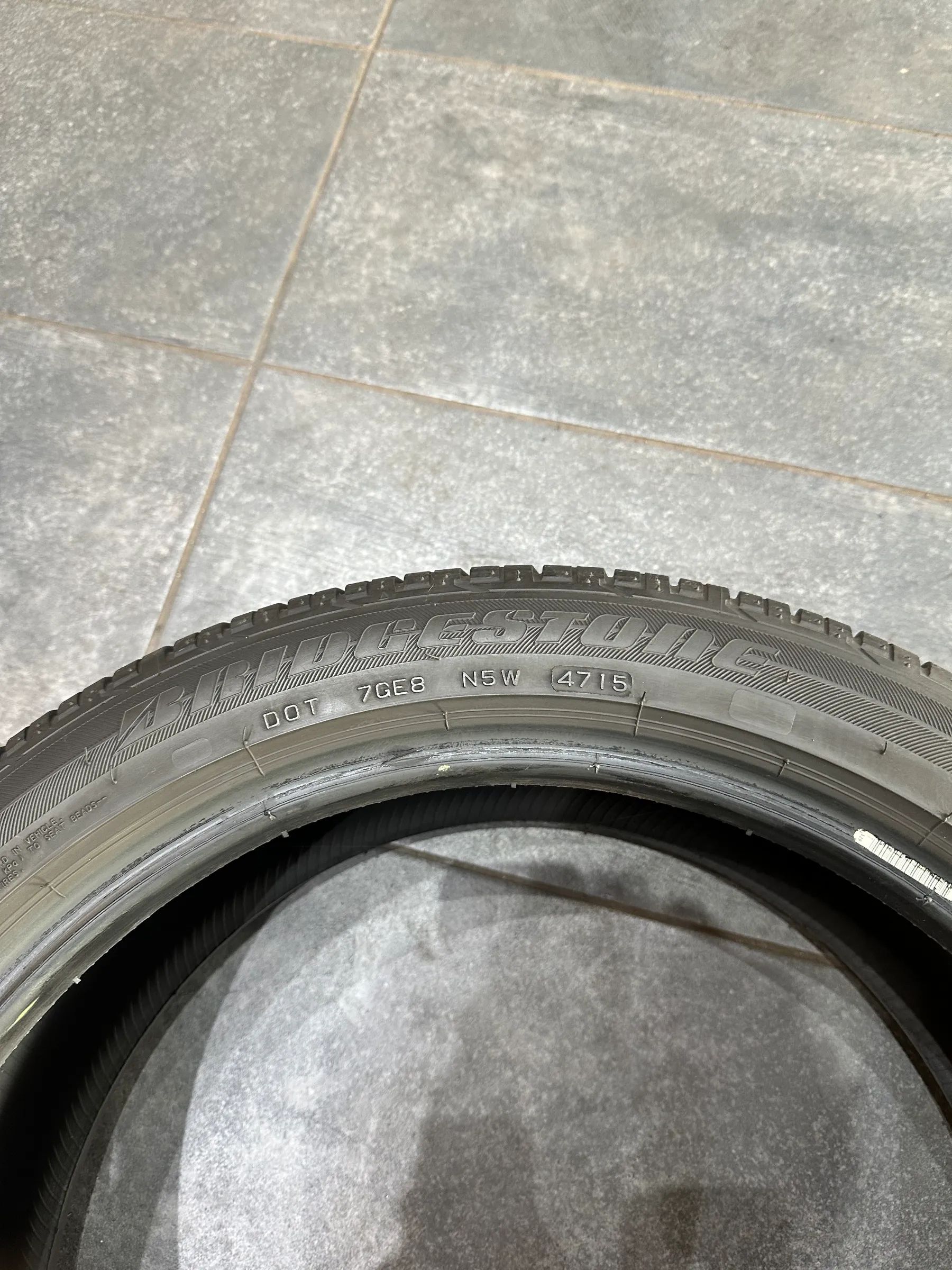 2x Sommerreifen 225/45 R19 92W Bridgestone 2015 7mm