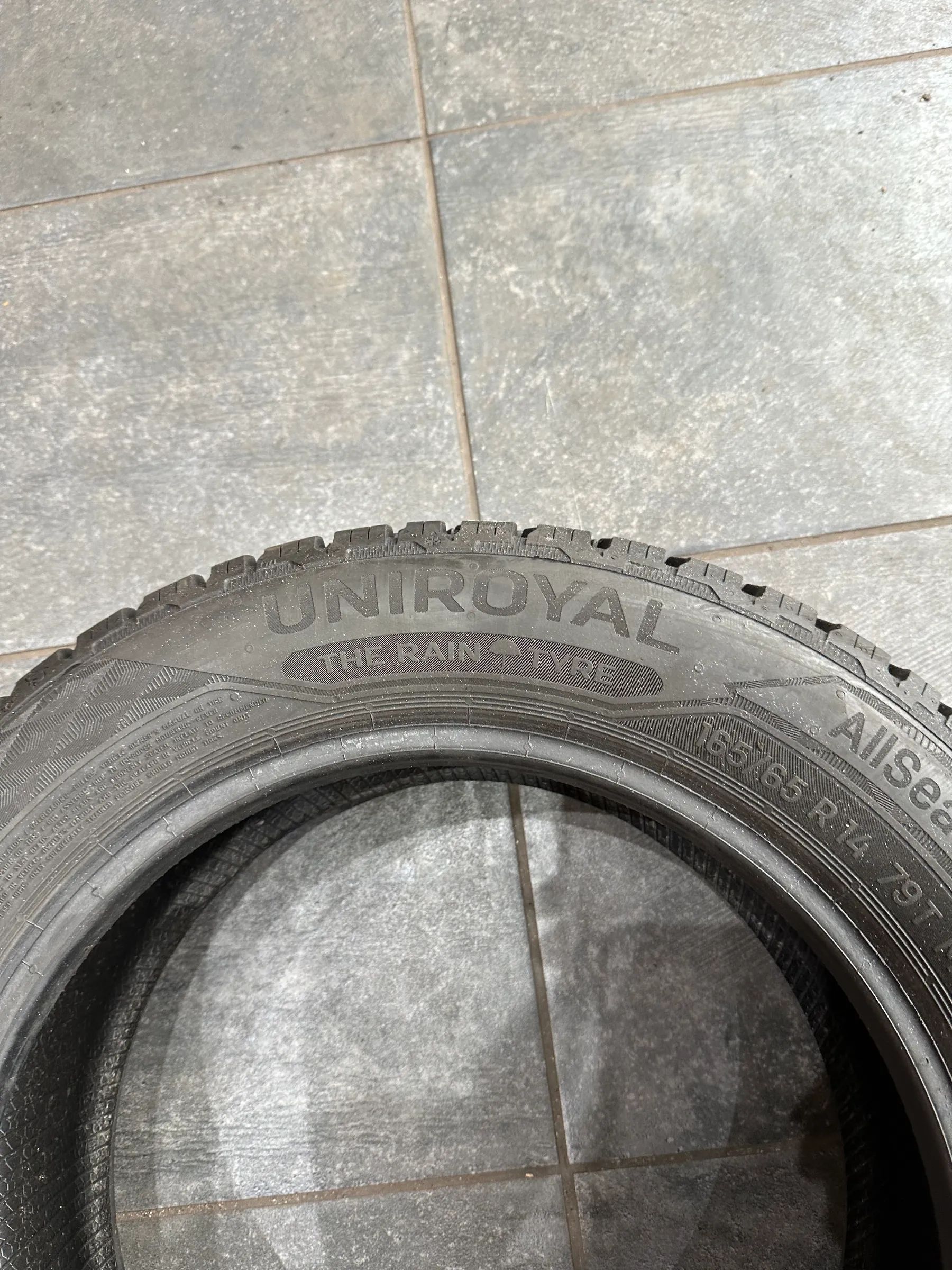 2x Allwetterreifen 165/65 R14 79T Uniroyal 2019 7mm