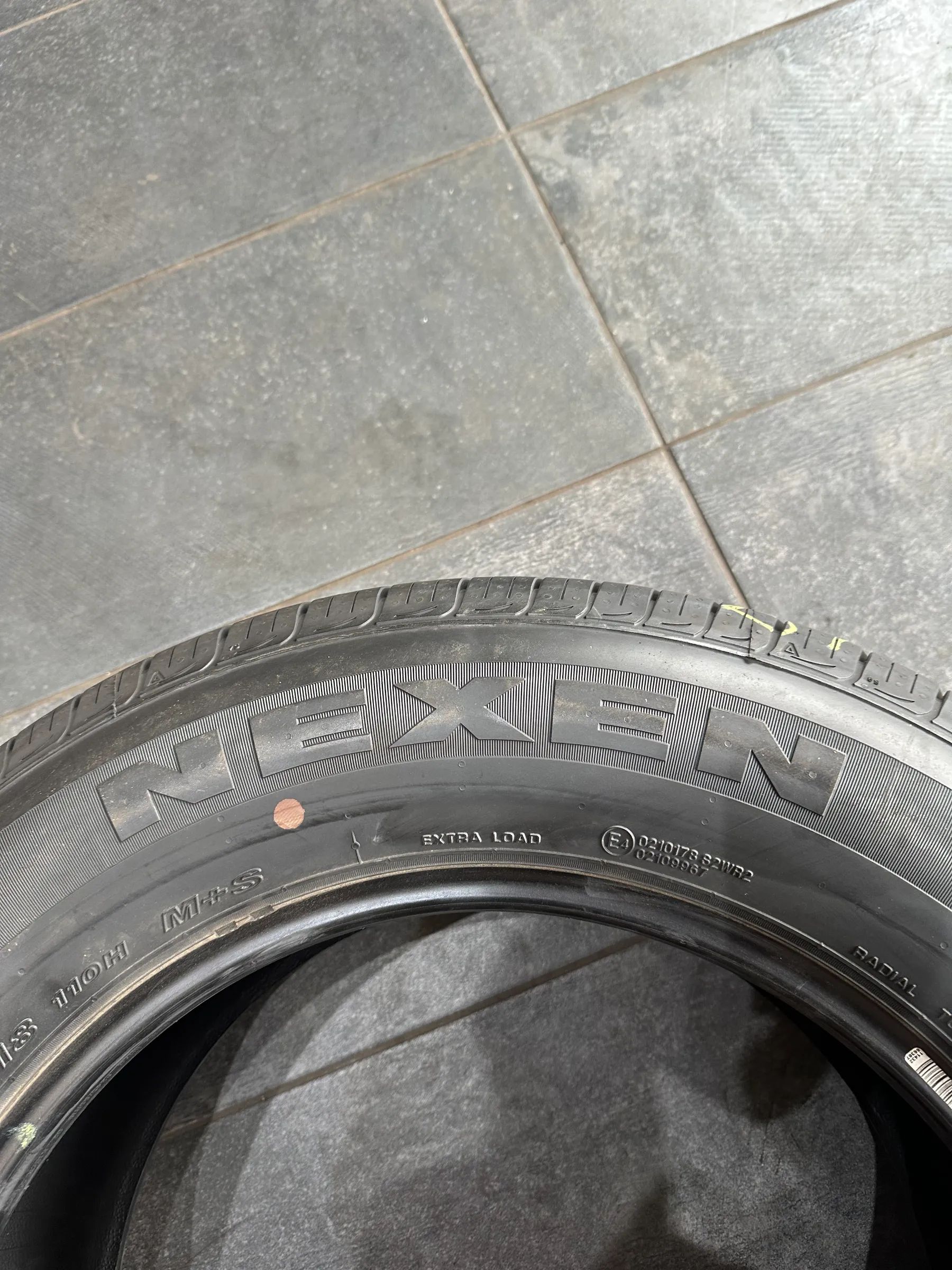 2x Sommerreifen 245/65 R18 110H Nexen 2021 7,5mm