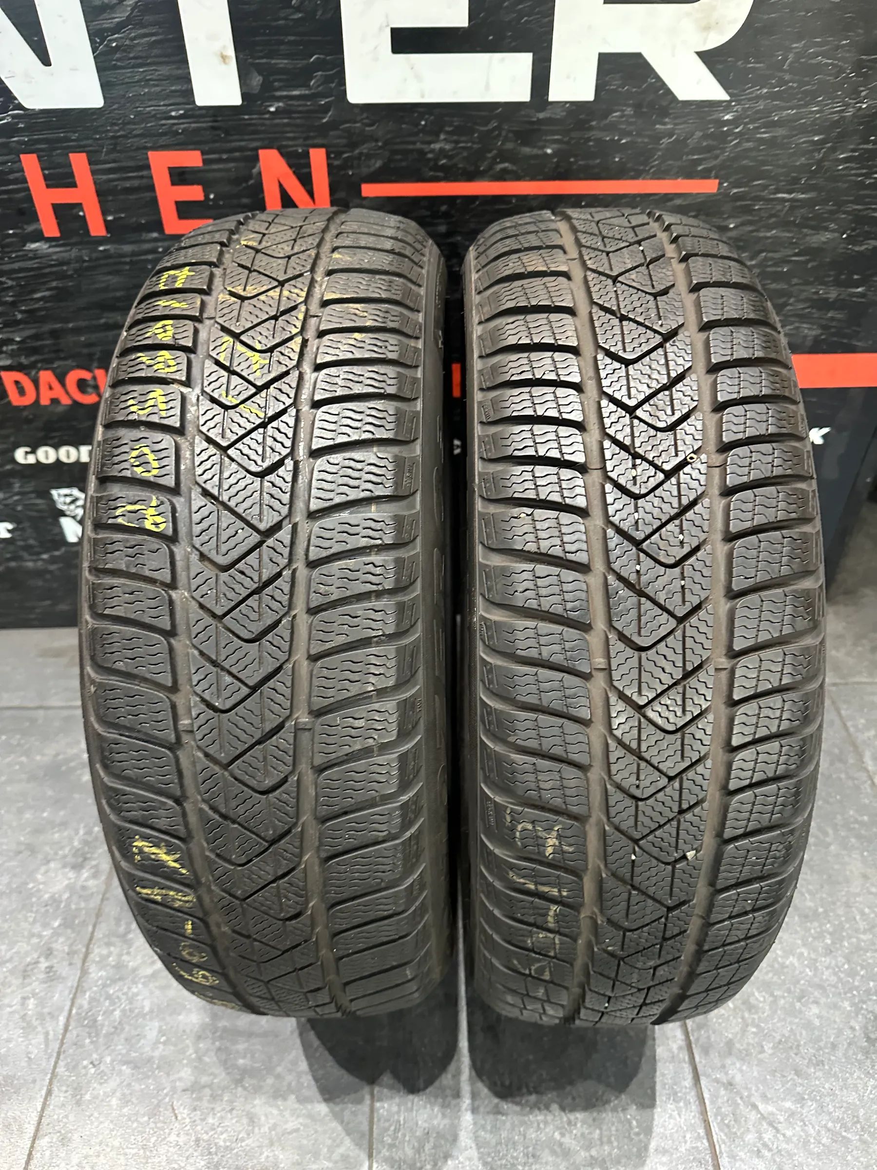 2x Winterreifen 205/60 R17 93H Pirelli 2017 7,3mm