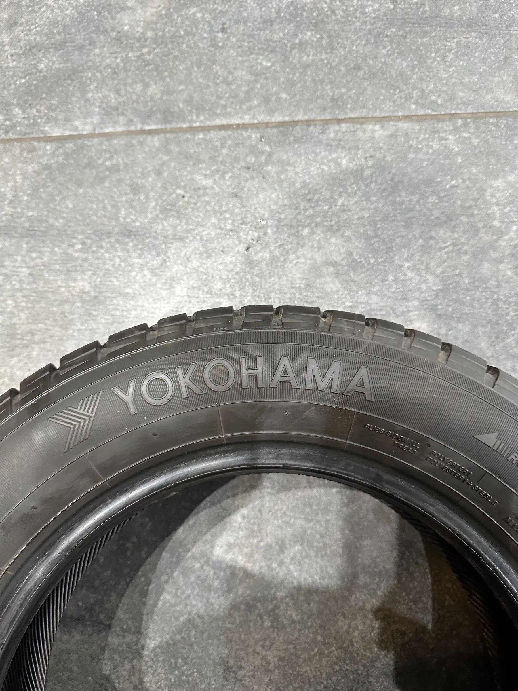 2x Winterreifen 155/70 R13 75T Yokohama 2021 8,2mm