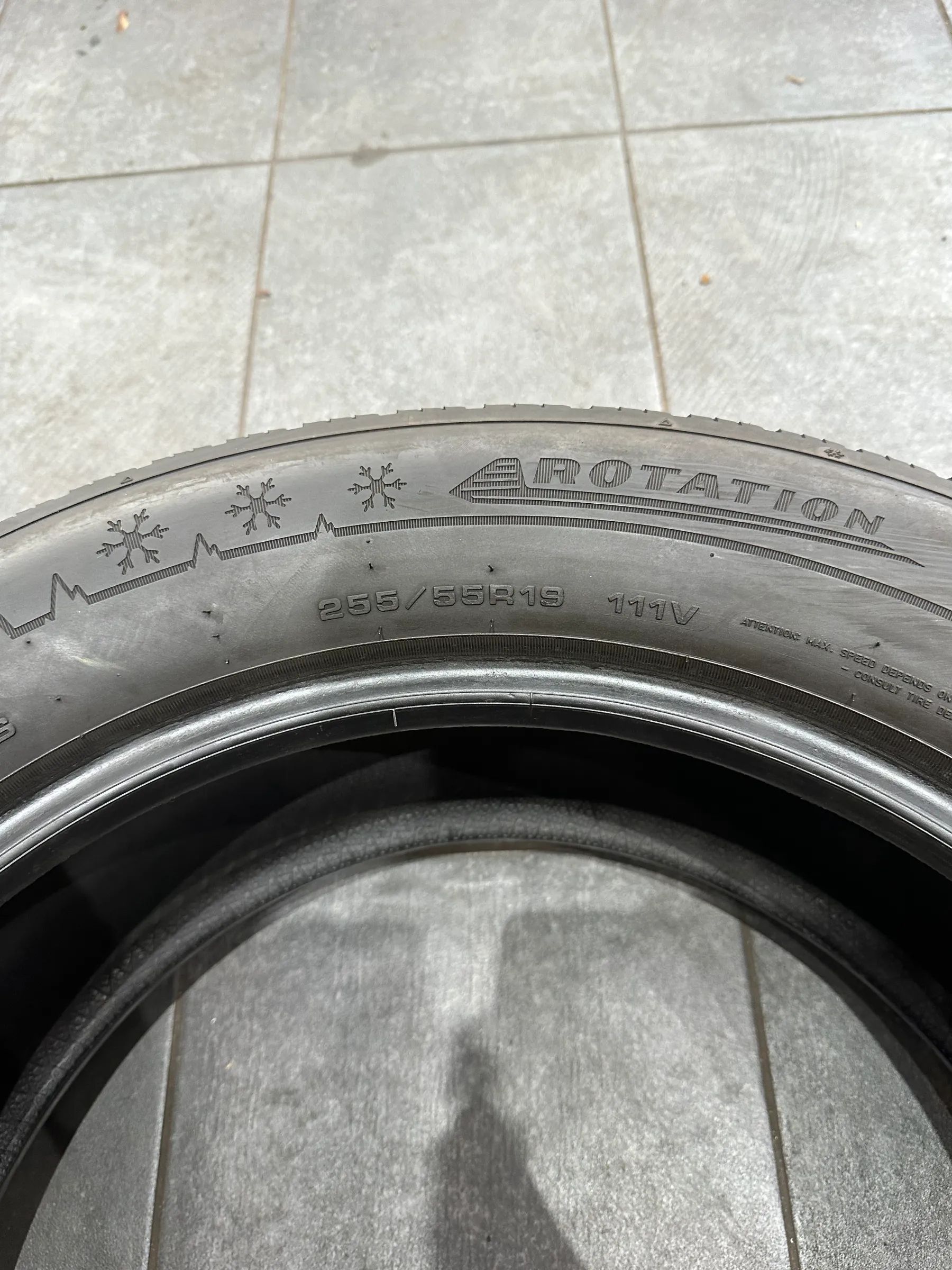 2x Winterreifen 255/55 R19 111V Dunlop 2016 5mm