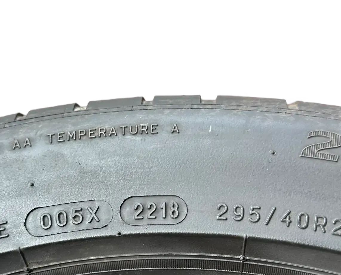 2x Sommerreifen 295/40 R20 106Y Michelin 2018 4,6mm