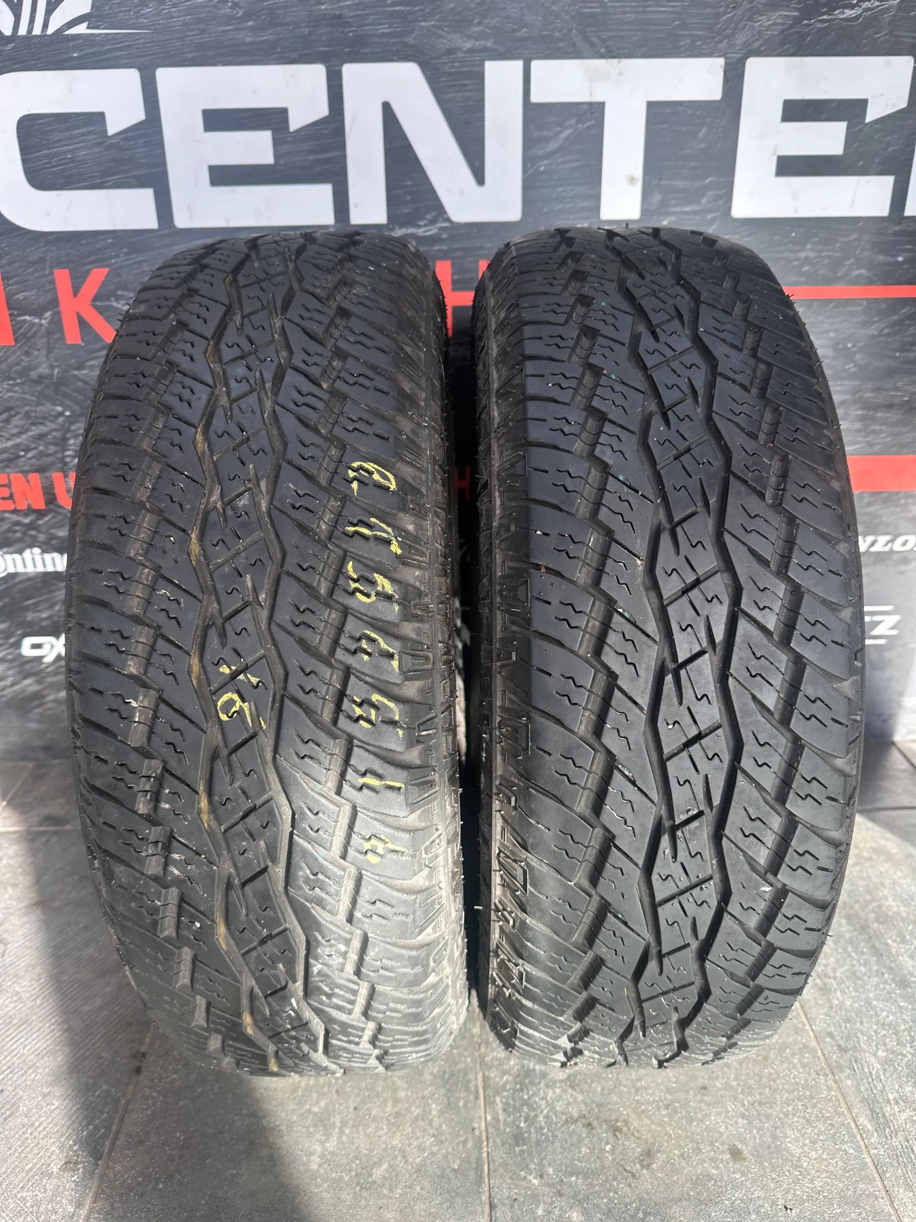 2x Sommerreifen 215/65 R16 98H Toyo 2015 7mm