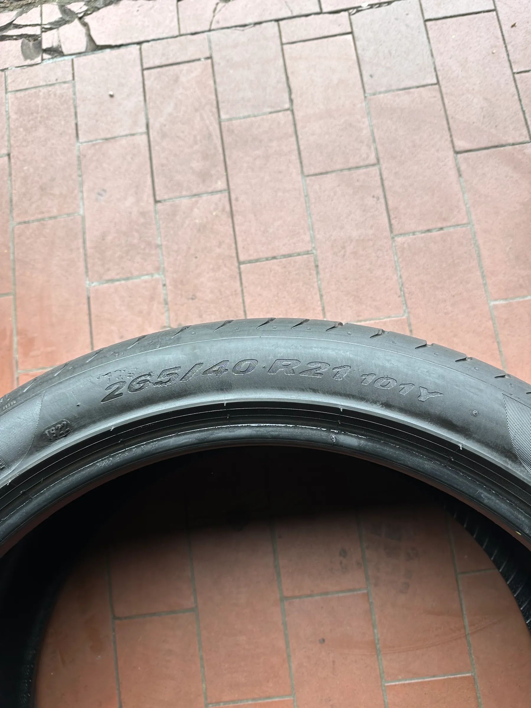 2x Sommerreifen 265/40 R21 101Y Pirelli P ZERO 2022 5mm