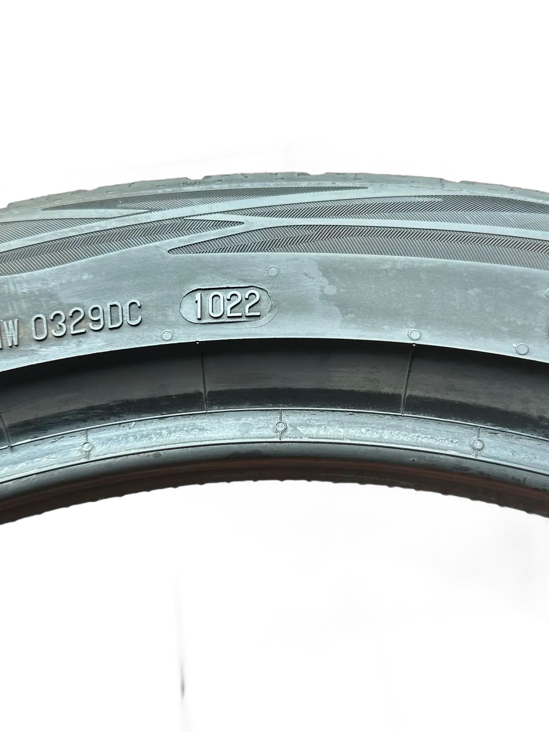 2x Sommerreifen 215/45 R20 95T Continental 2022 5,5mm