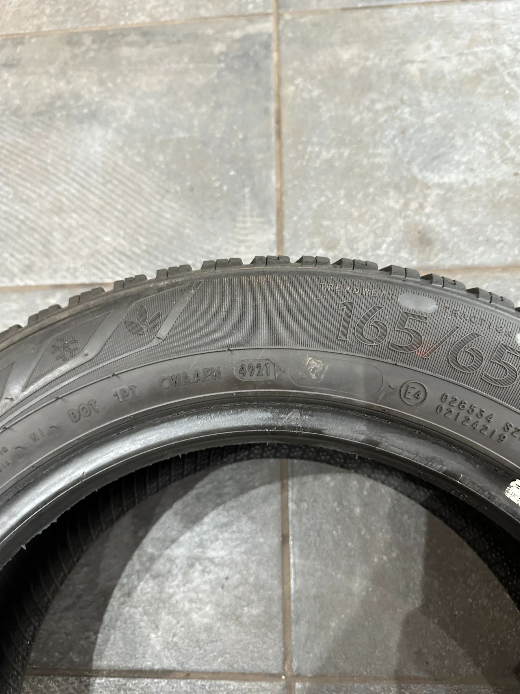 2x Allwetterreifen 165/65 R14 79T No-Name 2021 7,6mm