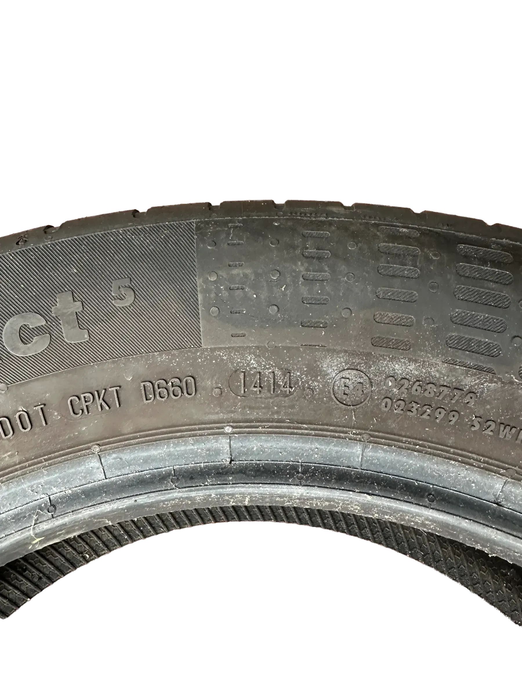 4x Sommerreifen 215/60 R17 96H Continental 2014 6mm