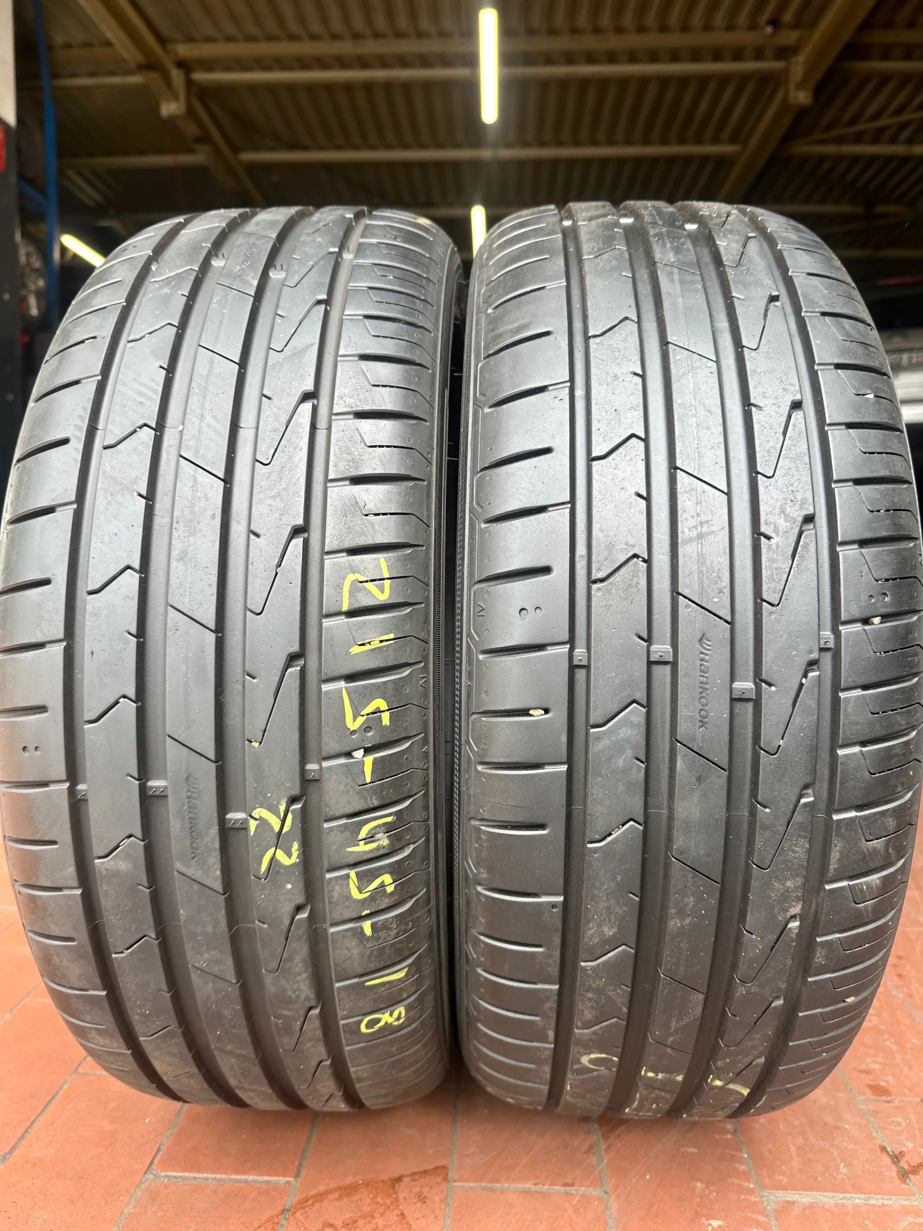 2x Sommerreifen 215/45 R18 89V Hankook Ventus Prime 3 2022 7,2mm