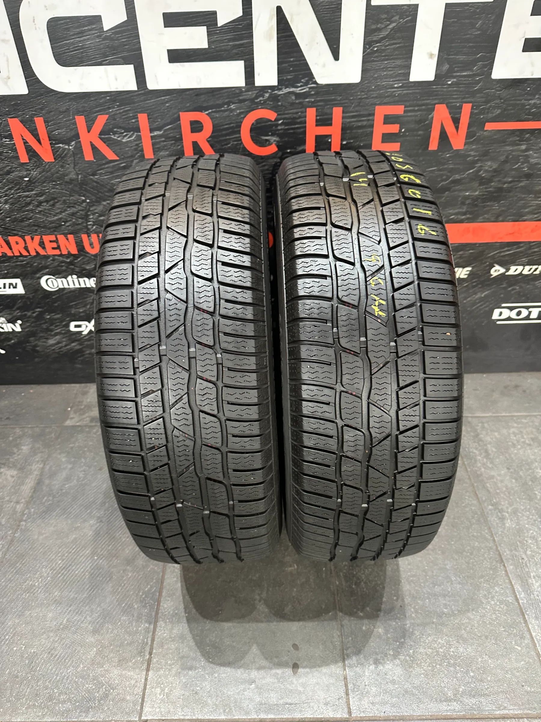 2x Winterreifen 205/60 R16 96H Continental 2014 6mm